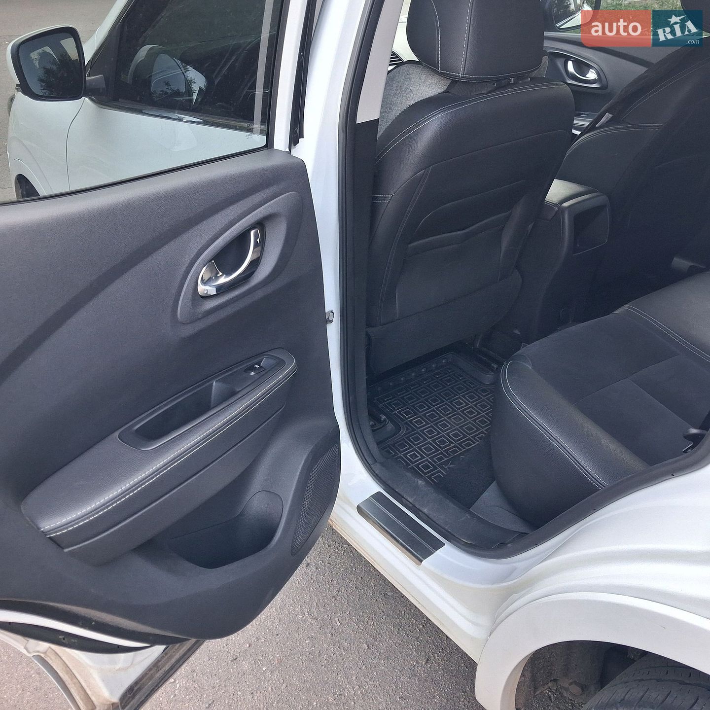 Renault Kadjar 2017 VIN VF1RFE00X57176294 фото оголошення 17 з 26