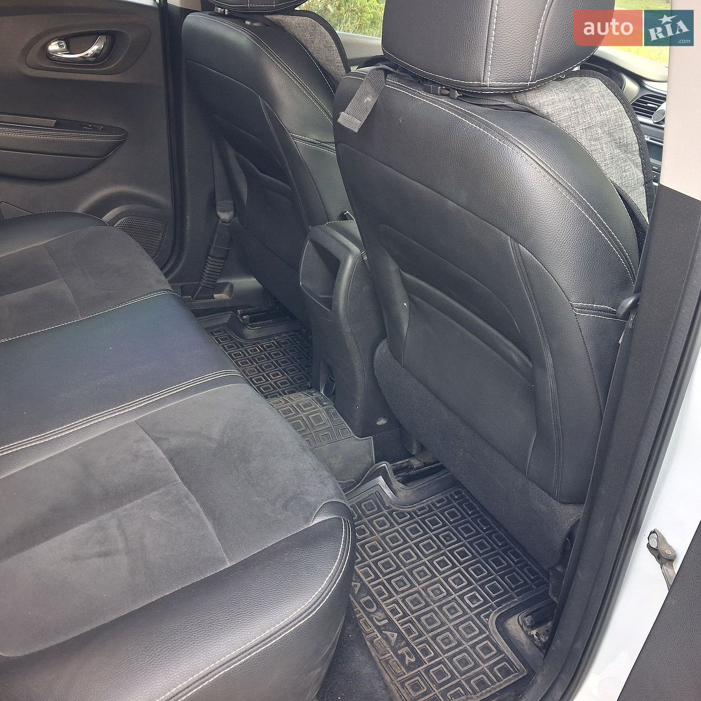 Renault Kadjar 2017 VIN VF1RFE00X57176294 фото оголошення 18 з 26