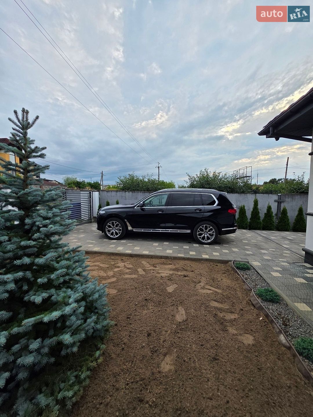 BMW X7 2019 VIN 5UXCW2C05L9B00485 фото оголошення 5 з 25