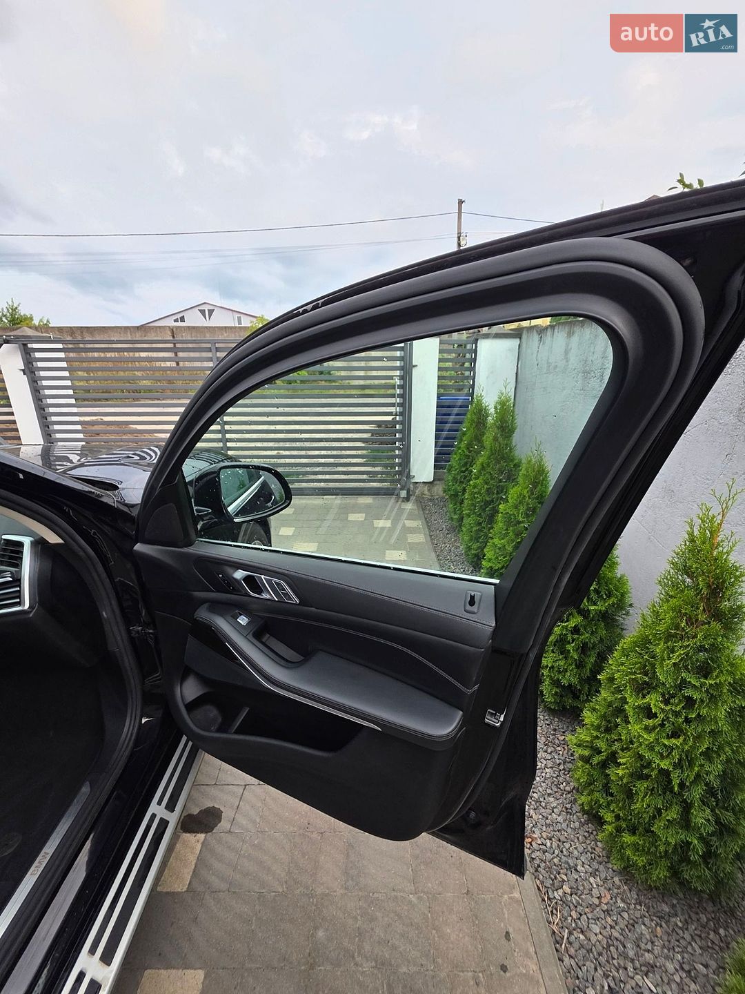 BMW X7 2019 VIN 5UXCW2C05L9B00485 фото оголошення 7 з 25