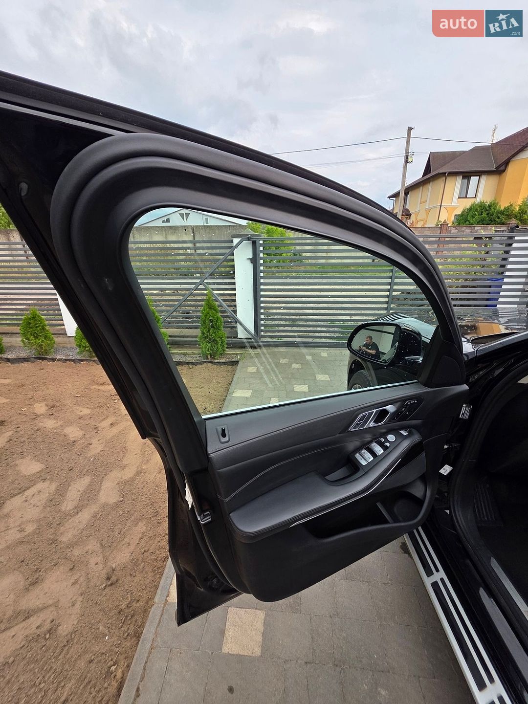 BMW X7 2019 VIN 5UXCW2C05L9B00485 фото оголошення 17 з 25
