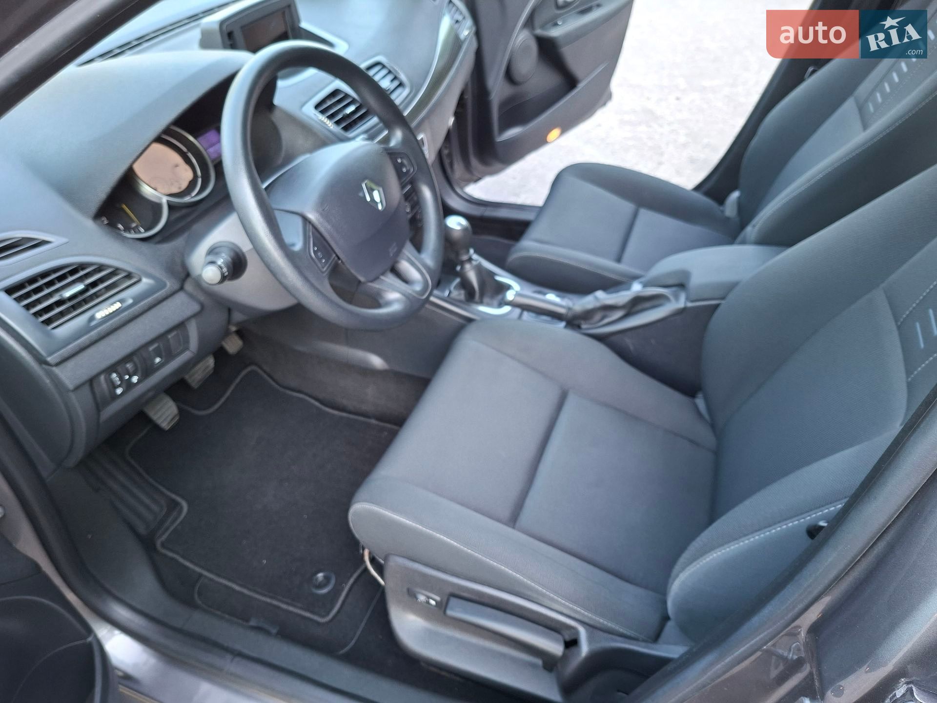 Renault Megane 2011 VIN VF1KZ1G0645444951 фото оголошення 9 з 16