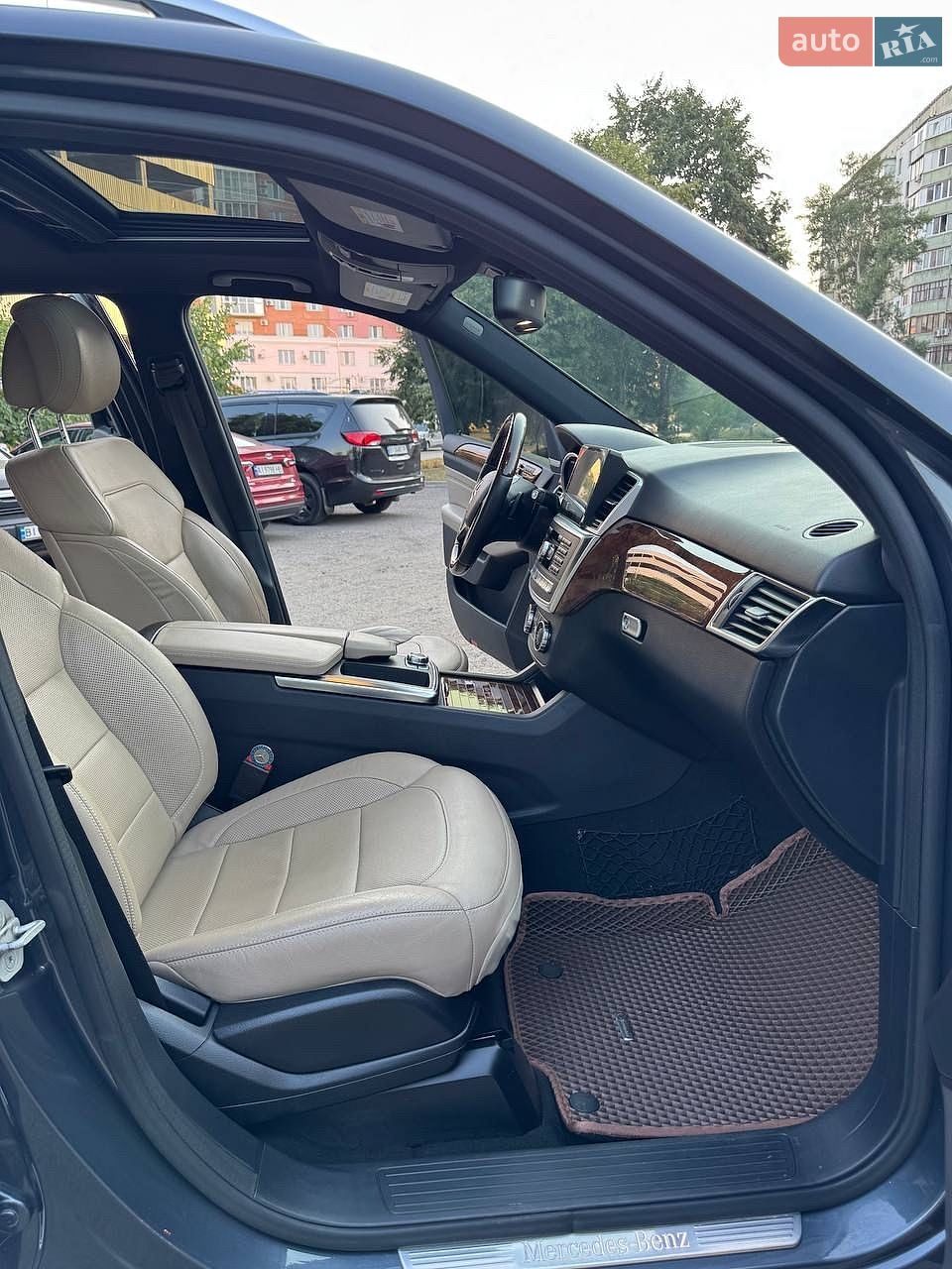 Mercedes-Benz M-Class 2015 VIN 4JGDA0EB0FA551231 фото оголошення 12 з 16