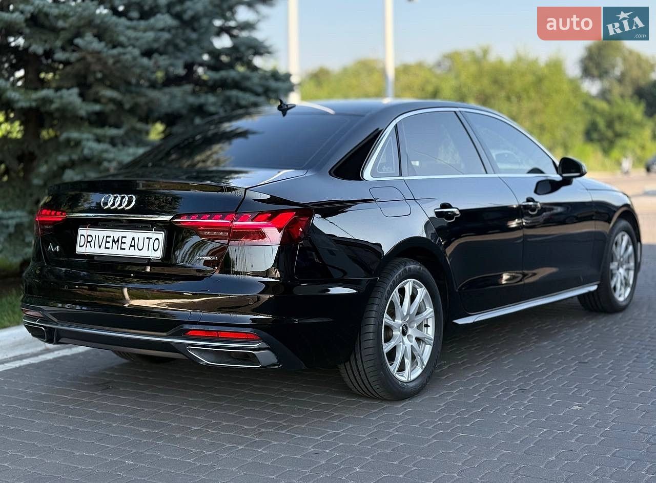 Audi A4 2021 VIN WAUABAF49MA061018 фото оголошення 4 з 41