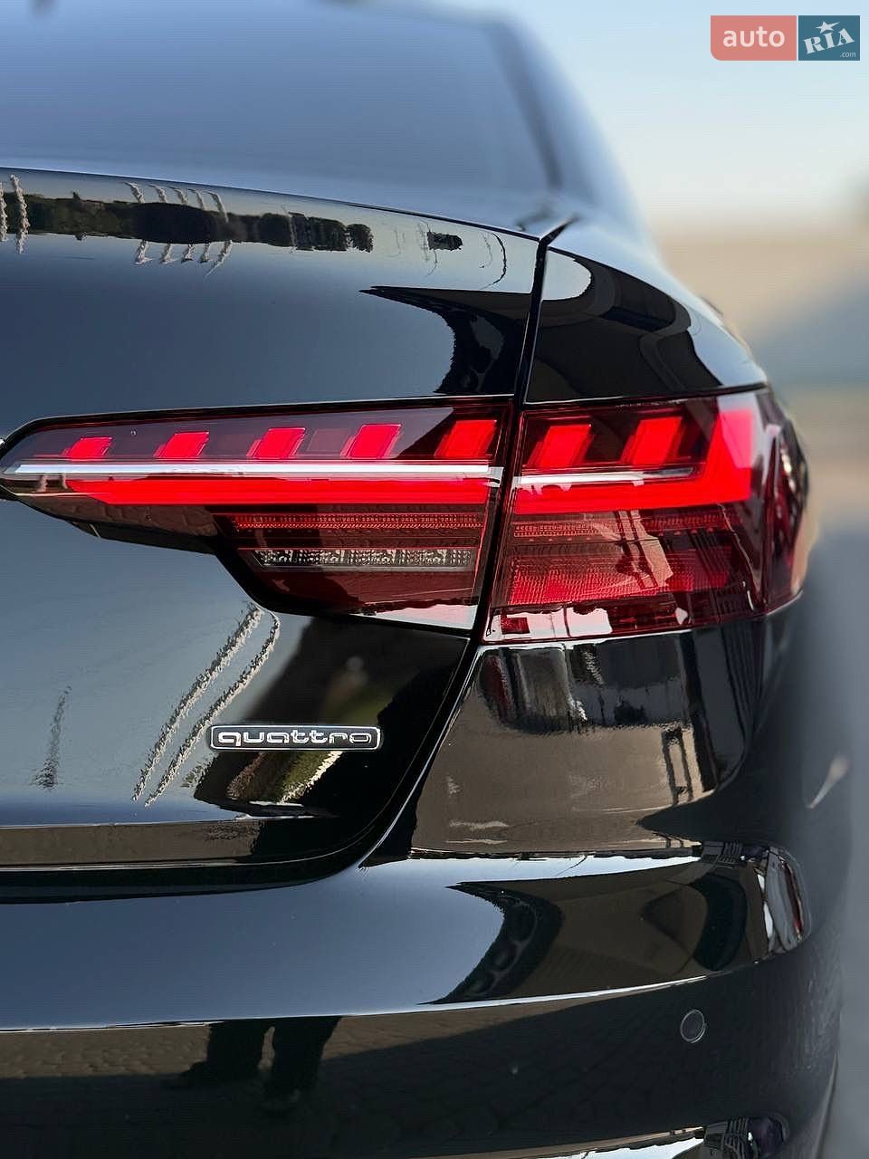 Audi A4 2021 VIN WAUABAF49MA061018 фото оголошення 10 з 41