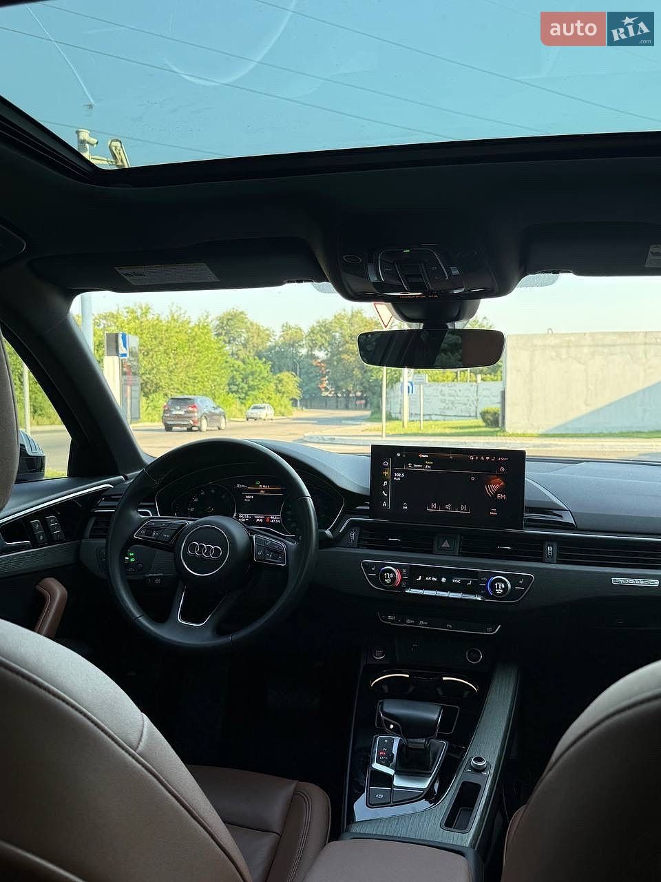 Audi A4 2021 VIN WAUABAF49MA061018 фото оголошення 20 з 41