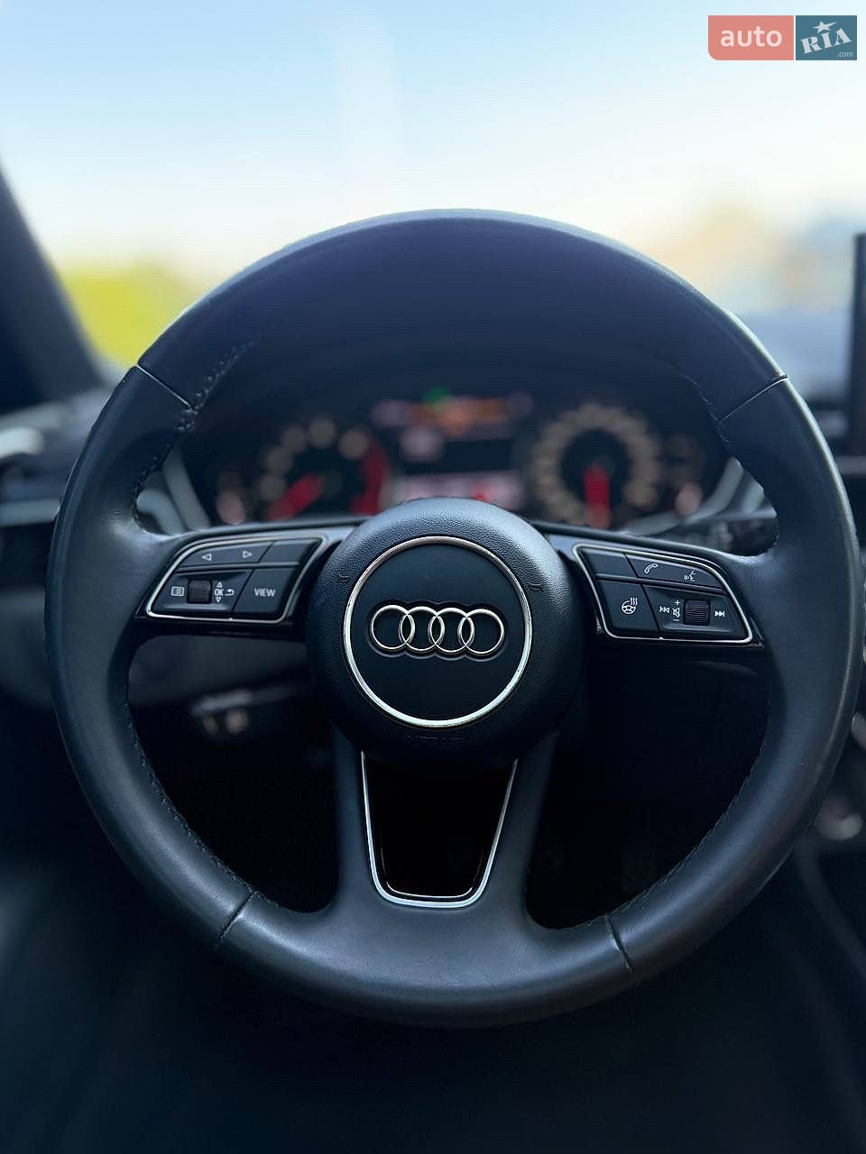 Audi A4 2021 VIN WAUABAF49MA061018 фото оголошення 23 з 41