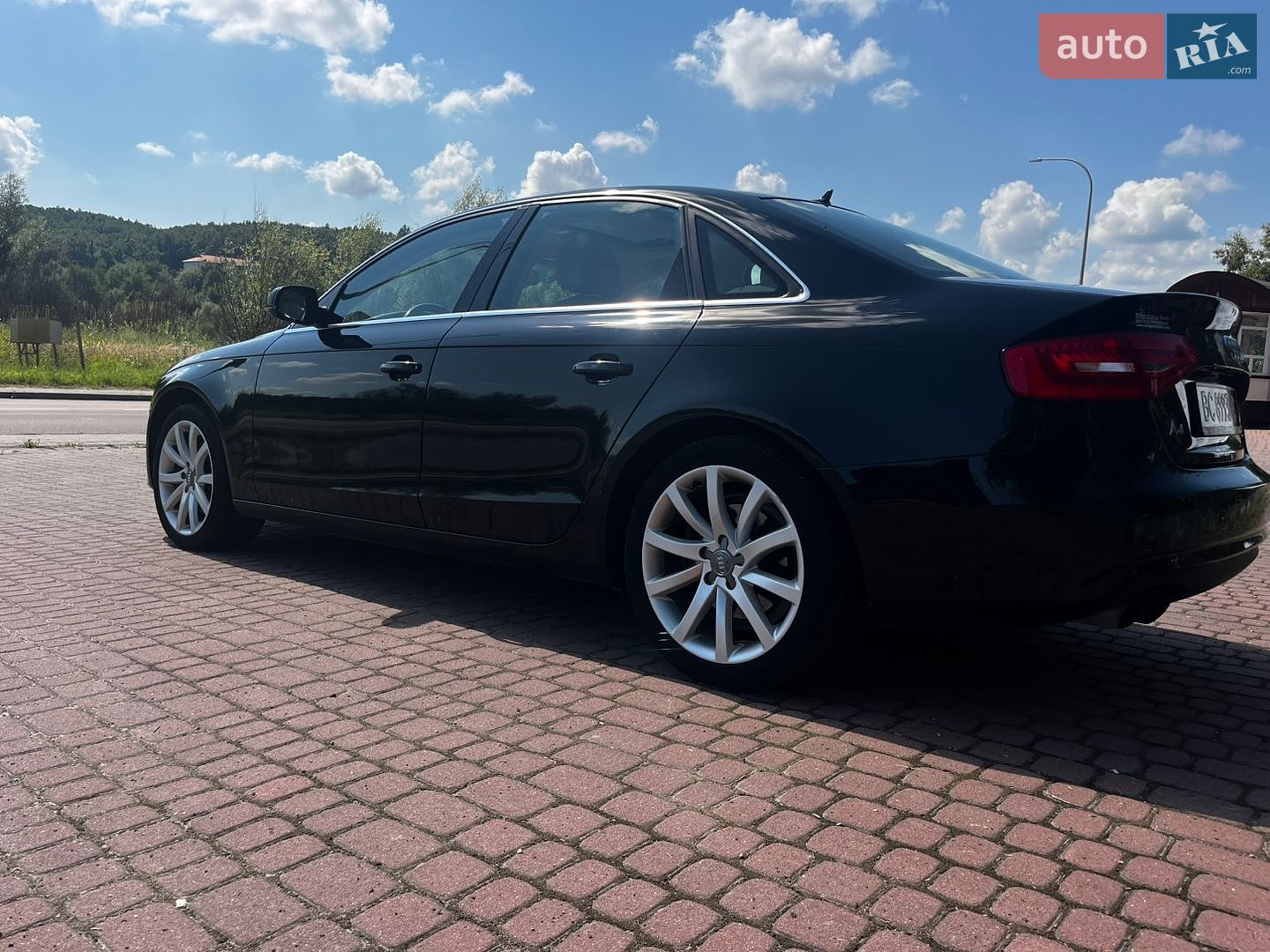 Audi A4 2012 VIN WAUFFAFL4DN005031 фото оголошення 11 з 29
