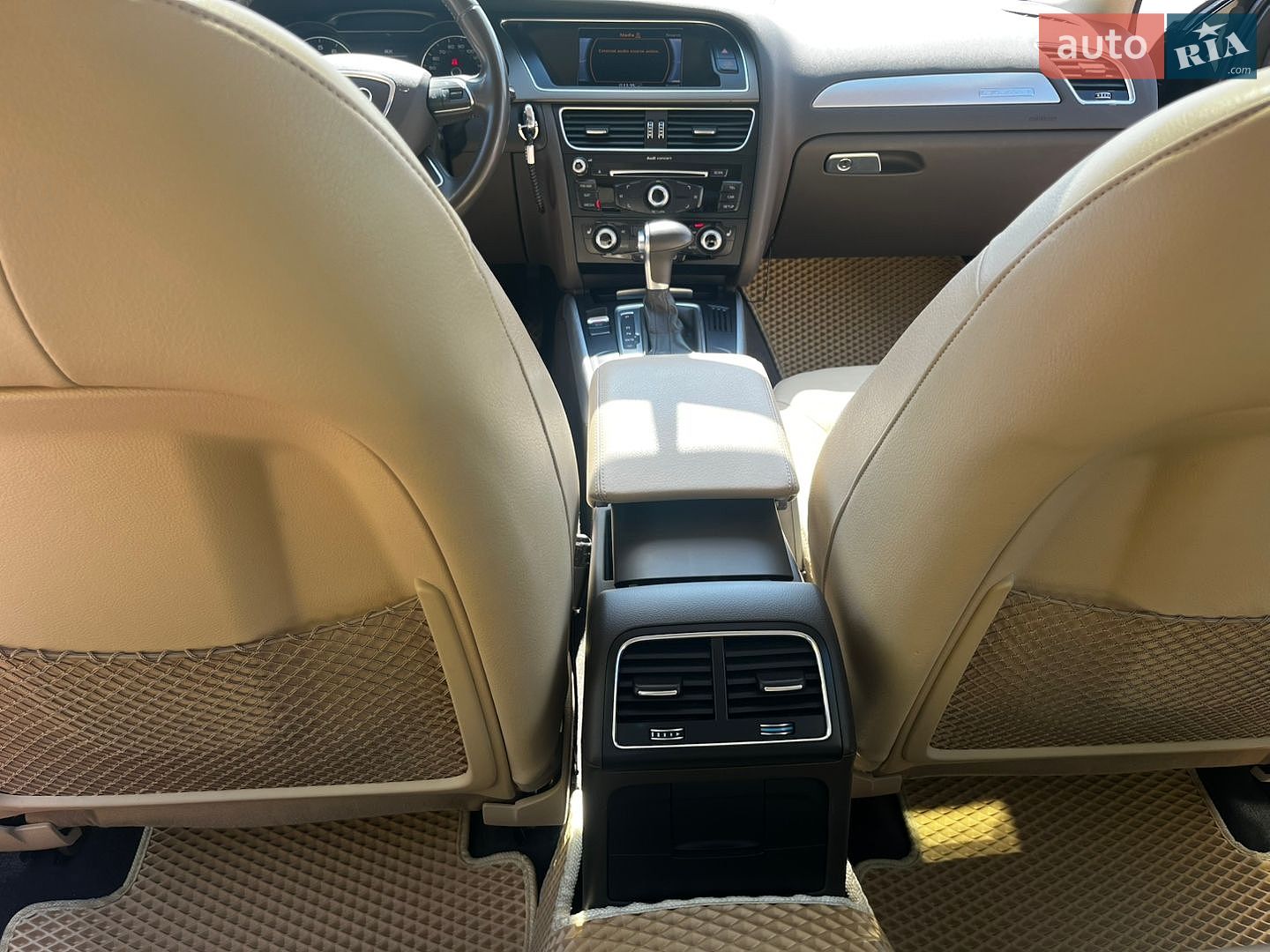 Audi A4 2012 VIN WAUFFAFL4DN005031 фото оголошення 18 з 29