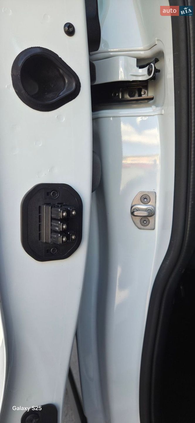 Renault Trafic 2021 VIN VF1JL000064820350 фото оголошення 50 з 87