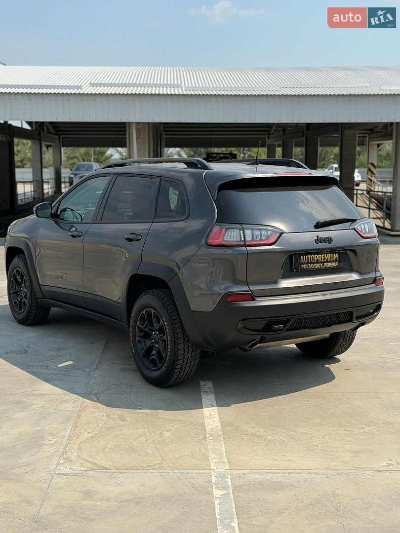 Jeep Cherokee 2022 VIN 1C4PJMCX7ND556012 фото оголошення 4 з 20