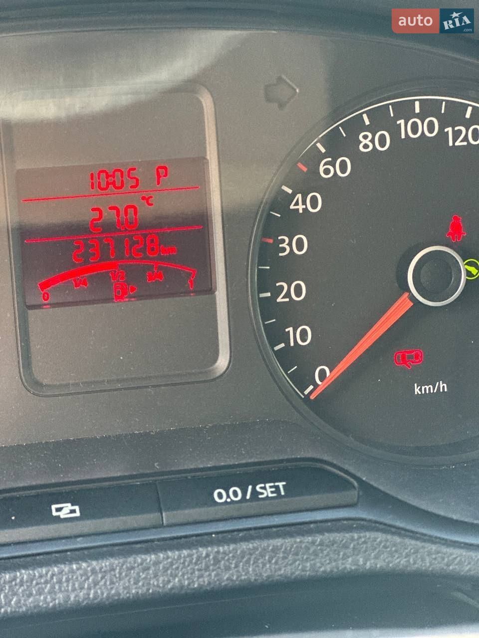 Volkswagen Polo 2011 VIN XW8ZZZ61ZCG013239 фото оголошення 18 з 24
