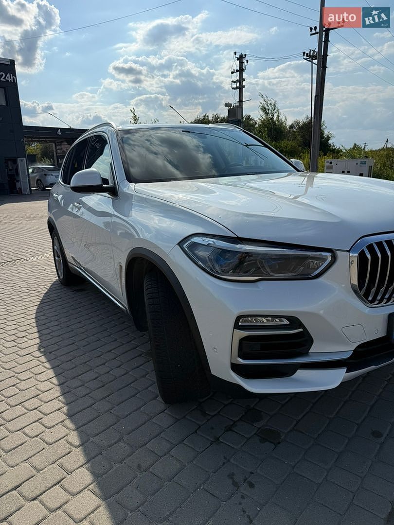 BMW X5 2019 VIN WBACV610X0LK24002 фото оголошення 12 з 19