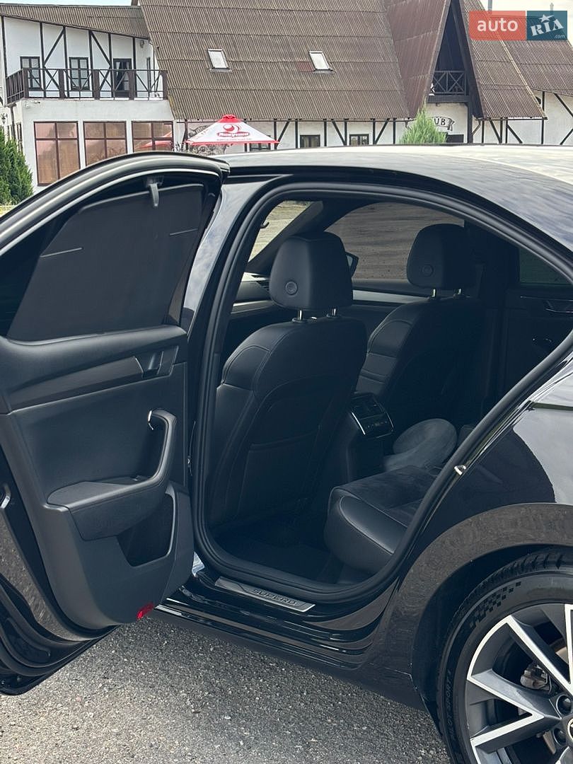 Skoda Superb 2021 VIN TMBCR9NP0M7042128 фото оголошення 33 з 36