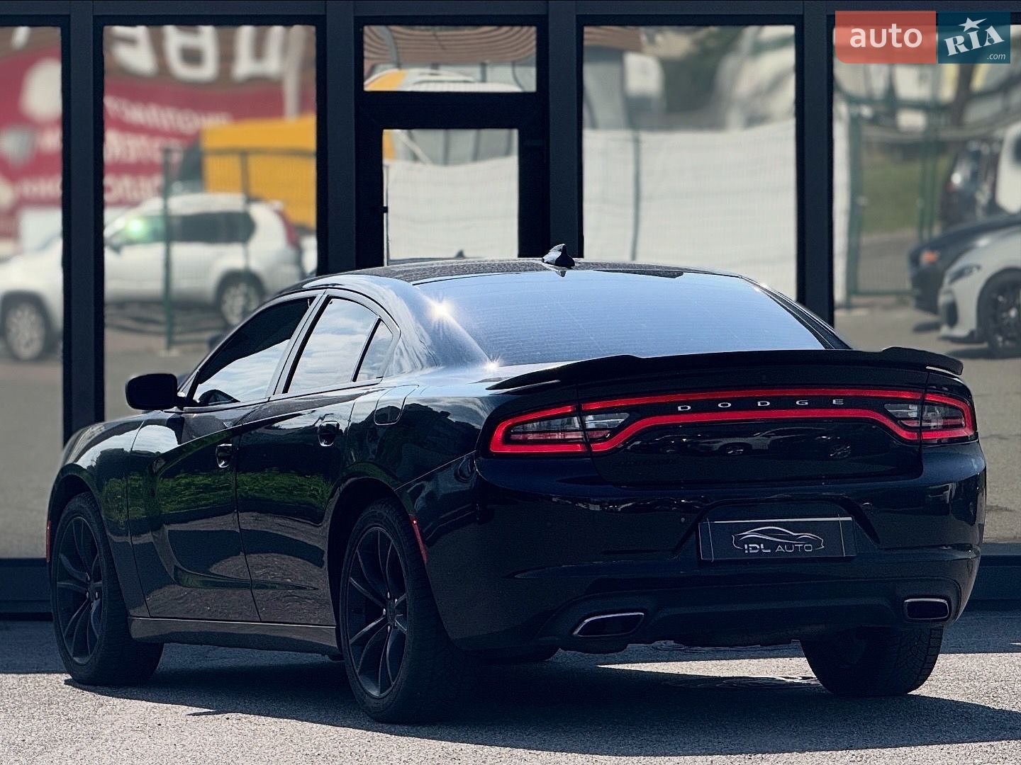 Dodge Charger 2016 VIN 2C3CDXHG5GH333297 фото оголошення 5 з 11