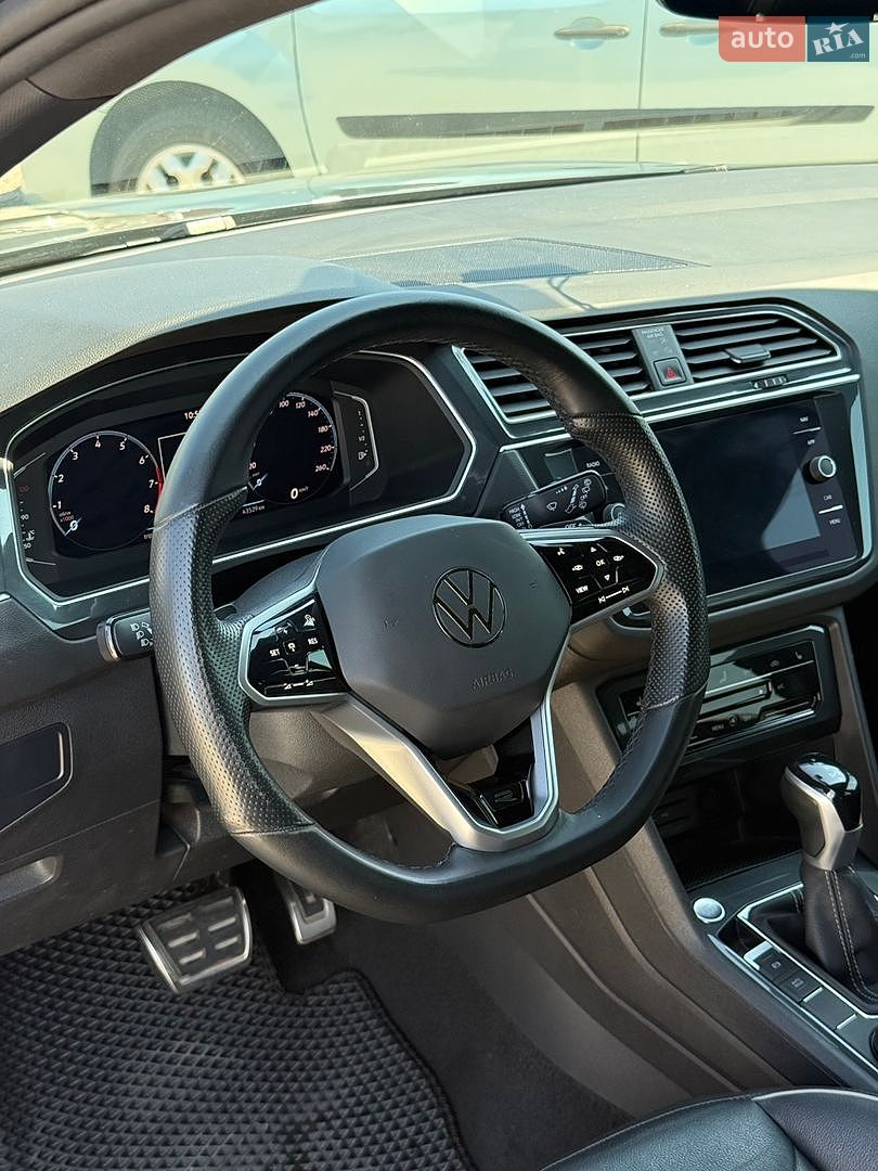 Volkswagen Tiguan 2023 VIN WVGZZZ5N7PW517871 фото оголошення 17 з 23