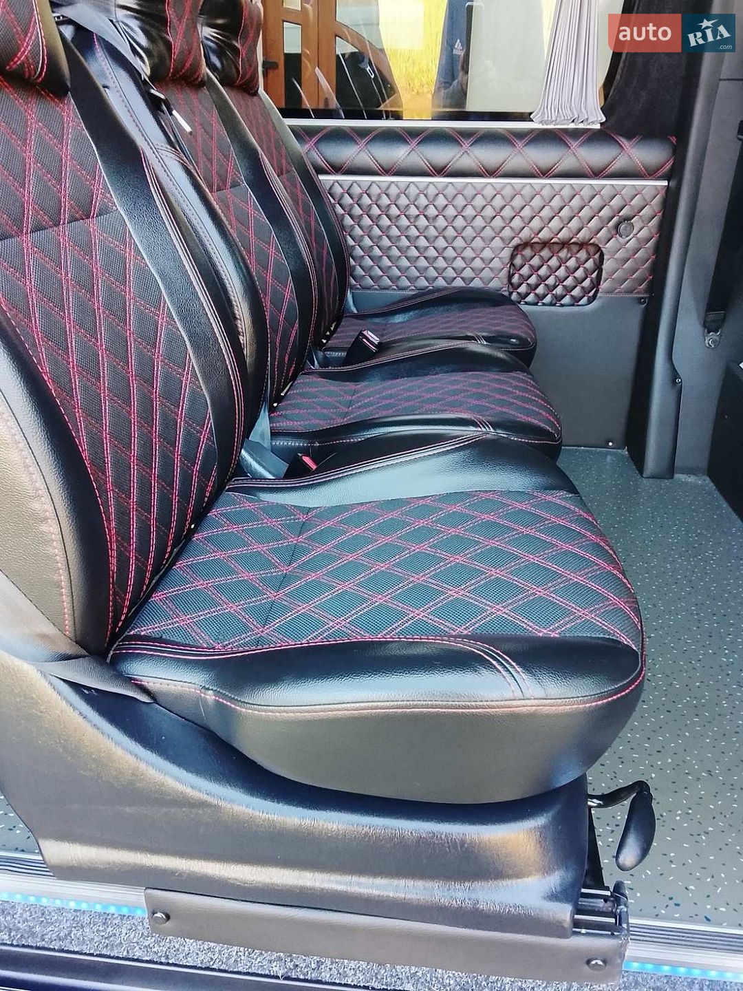 Mercedes-Benz Sprinter 2019 VIN WDB9076351P075399 фото оголошення 3 з 21