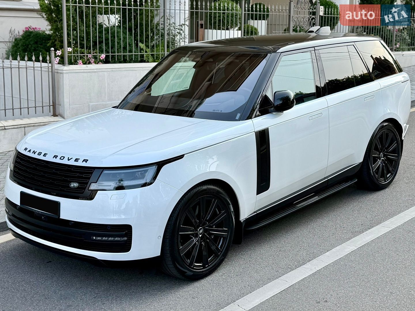 Land Rover Range Rover 2022 VIN SALKA9B7XPA043312 фото оголошення 5 з 23