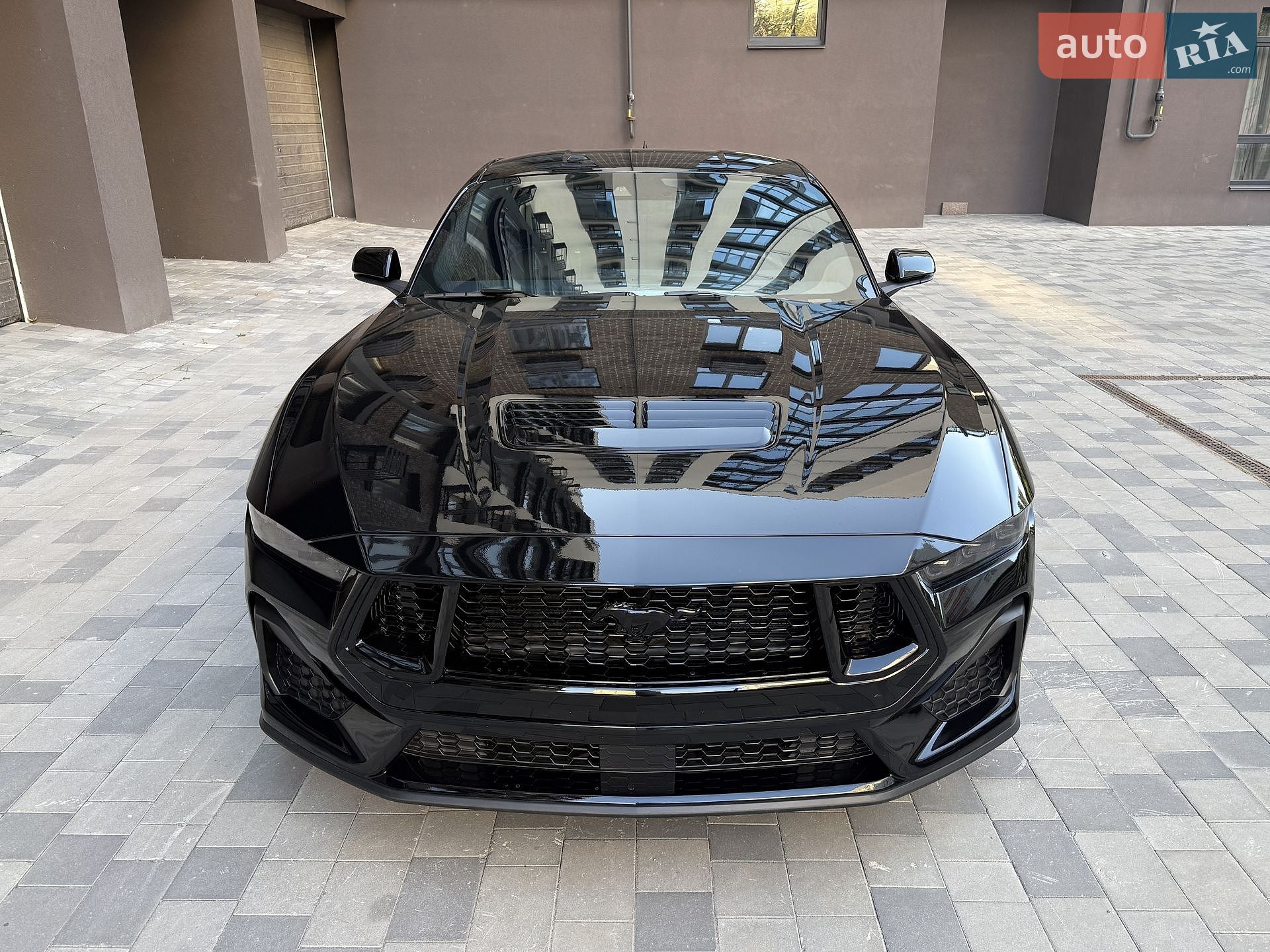 Ford Mustang 2025 VIN 1FA6P8CF9S5407251 фото оголошення 3 з 48