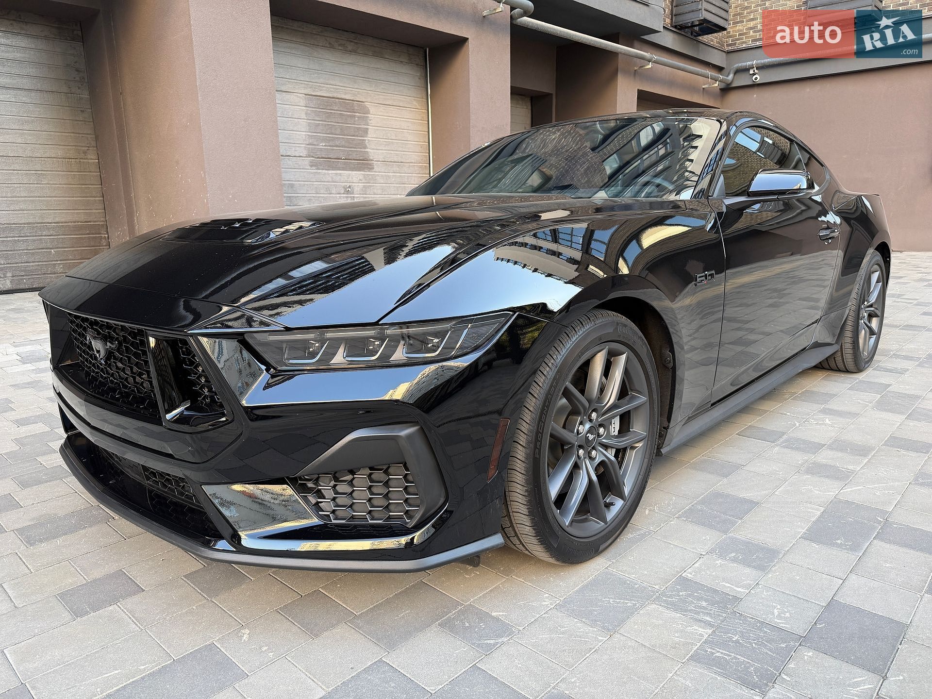 Ford Mustang 2025 VIN 1FA6P8CF9S5407251 фото оголошення 4 з 48