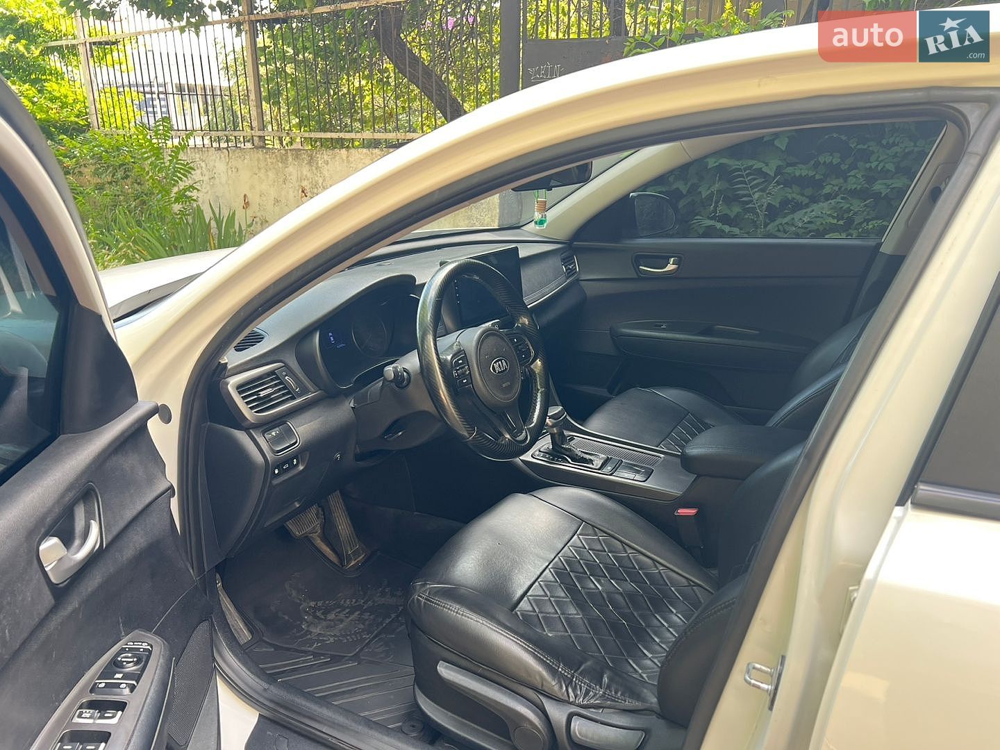 Kia K5 2015 VIN KNAGU416BGA023272 фото оголошення 7 з 12