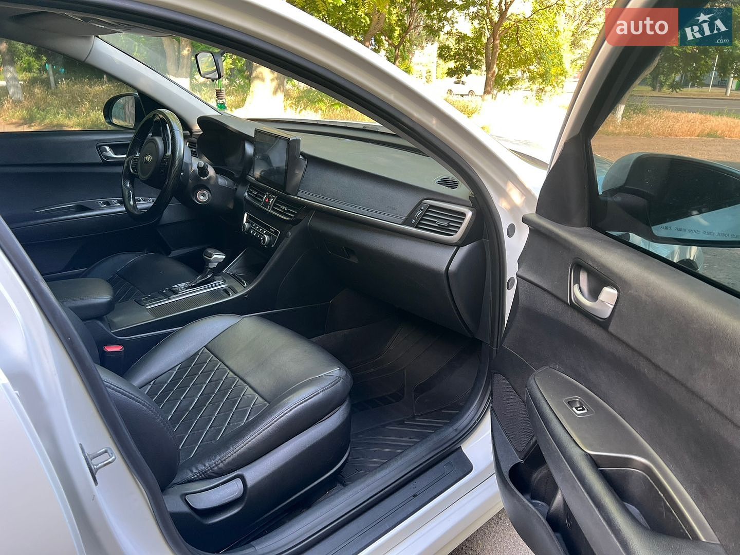 Kia K5 2015 VIN KNAGU416BGA023272 фото оголошення 10 з 12