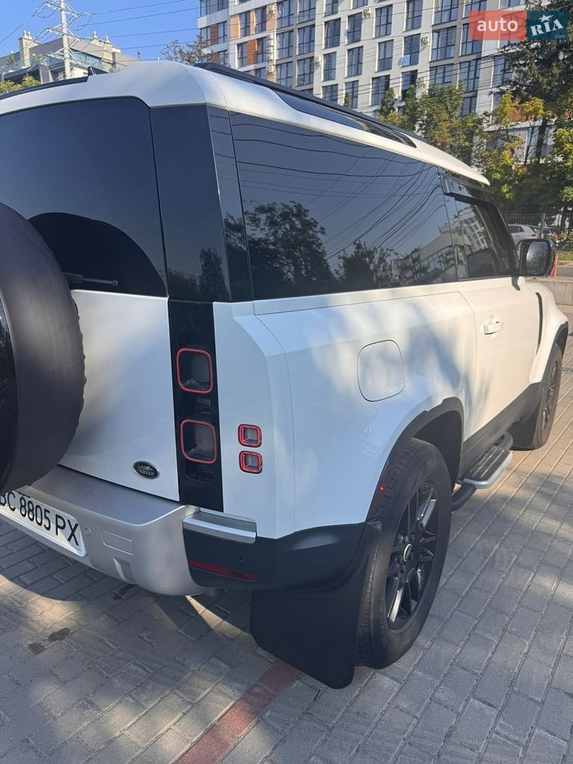 Land Rover Defender 2021 VIN SALEJ6RX5N2067137 фото оголошення 4 з 12
