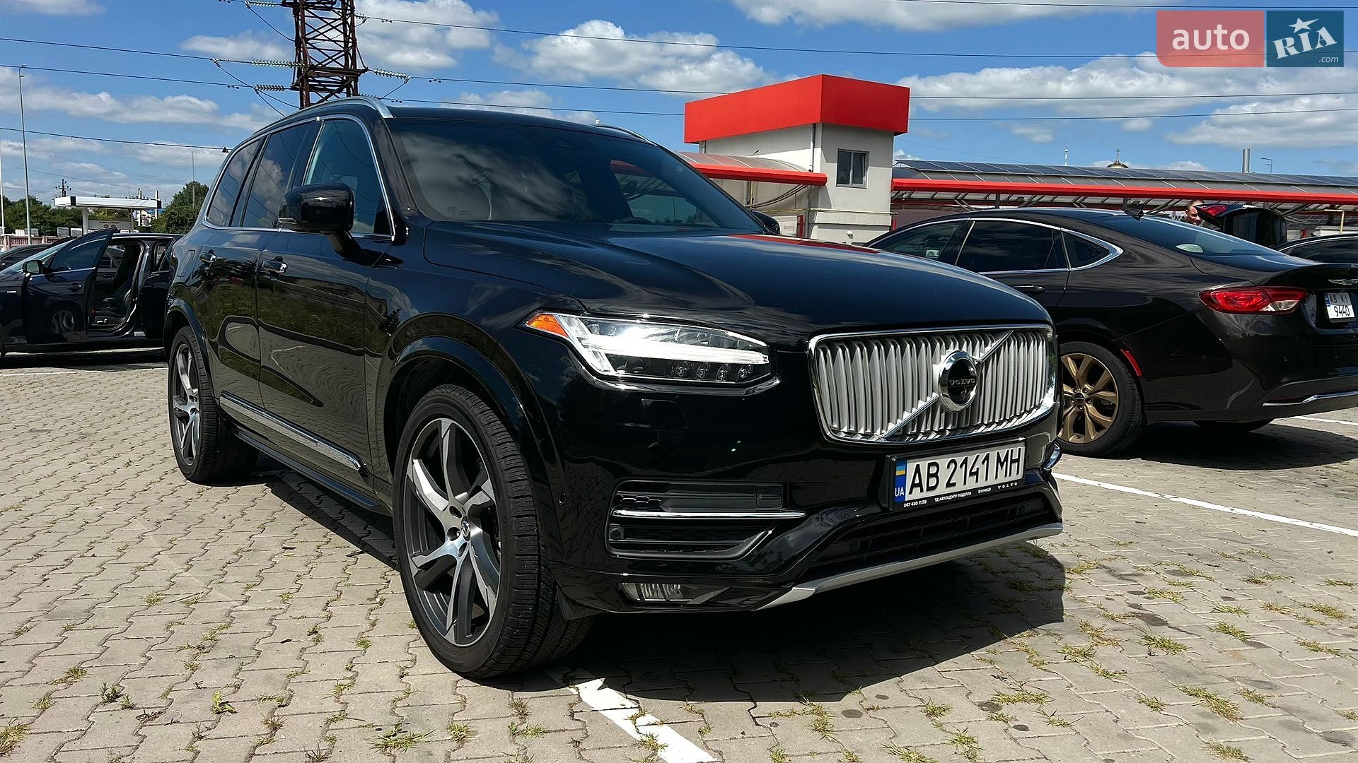 Volvo XC90 2017 VIN YV4A22PL4J1337287 фото оголошення 3 з 23