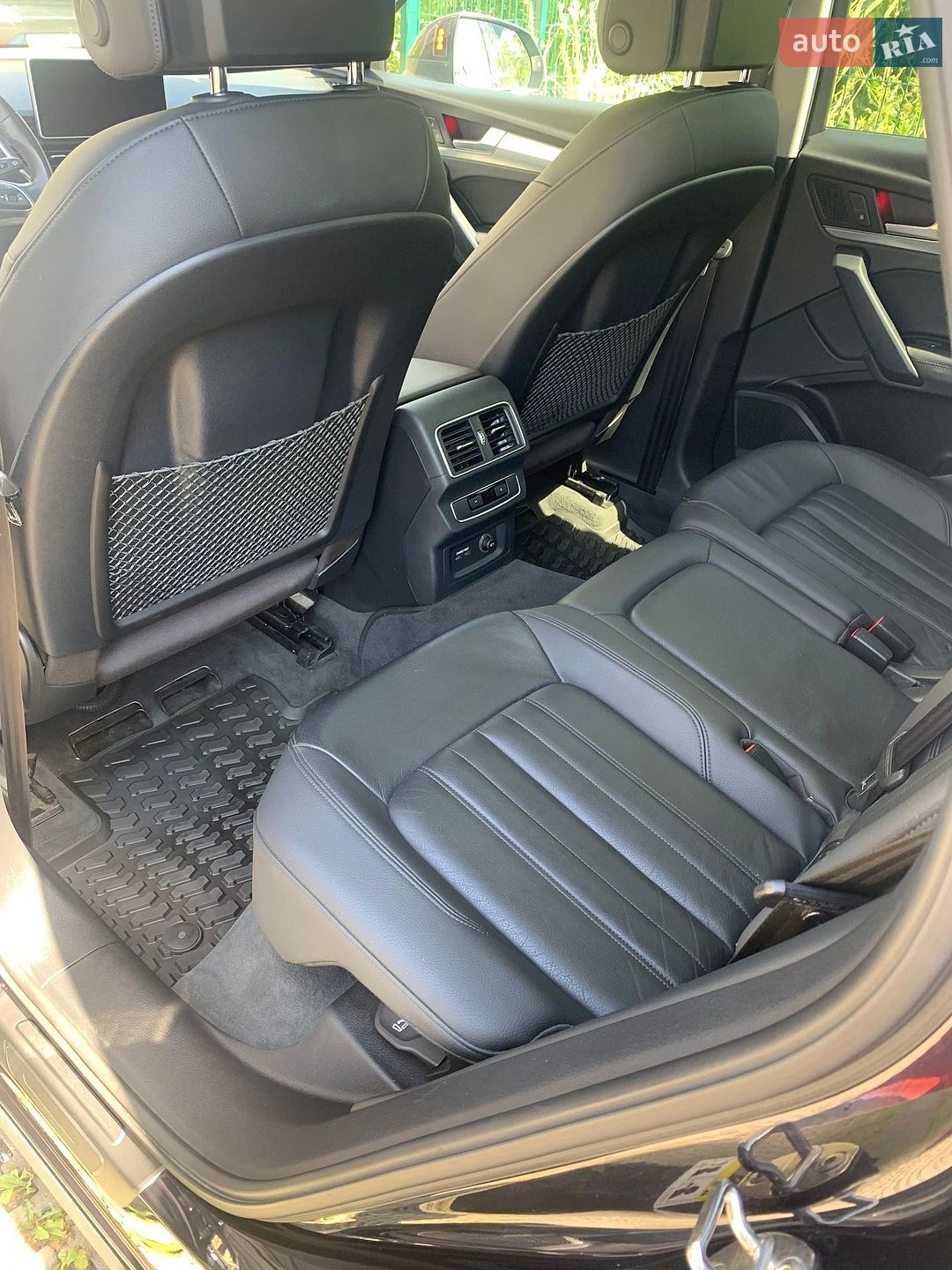 Audi Q5 2019 VIN WA1CNAFY3K2067291 фото оголошення 34 з 35