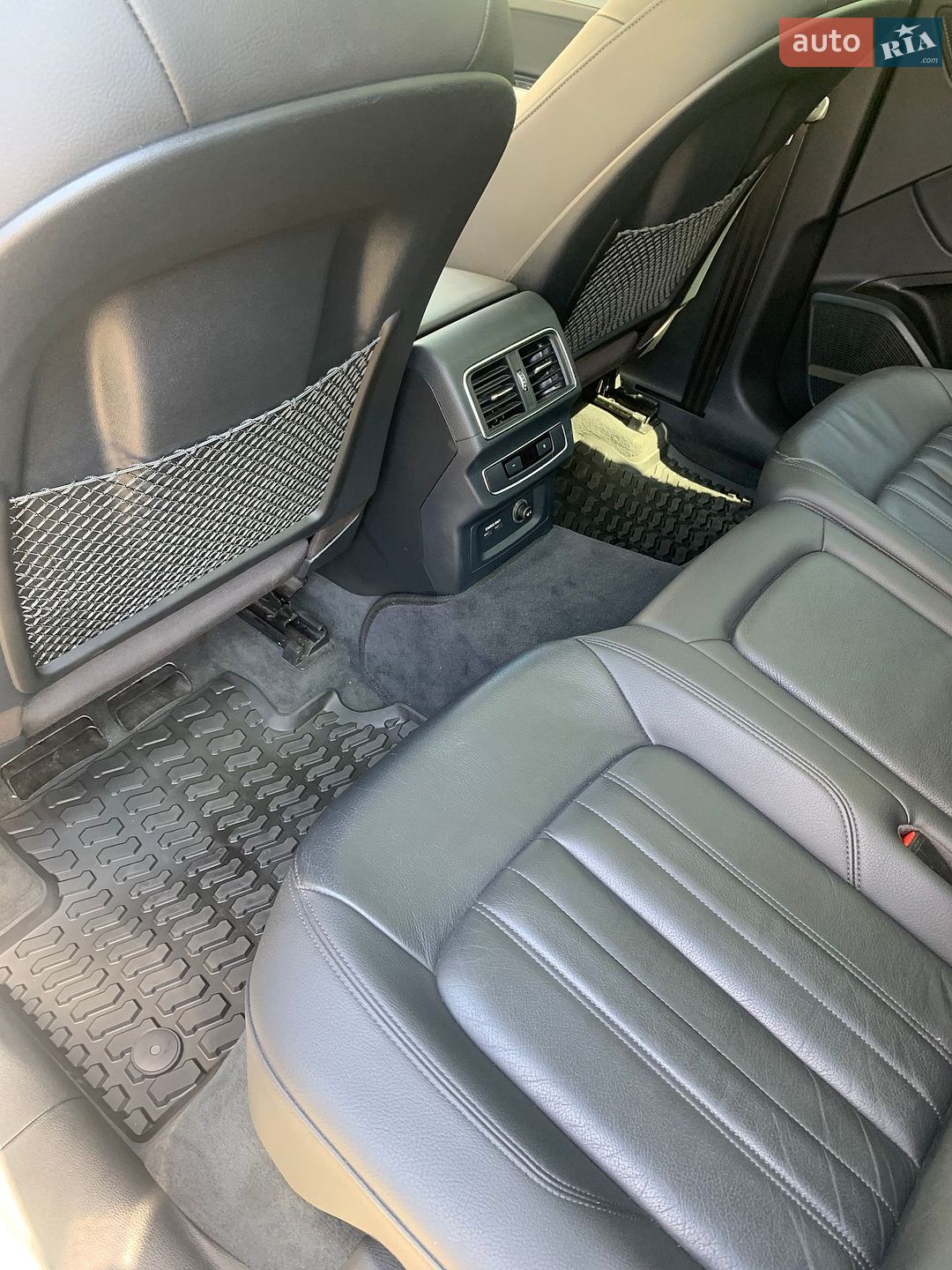 Audi Q5 2019 VIN WA1CNAFY3K2067291 фото оголошення 35 з 35