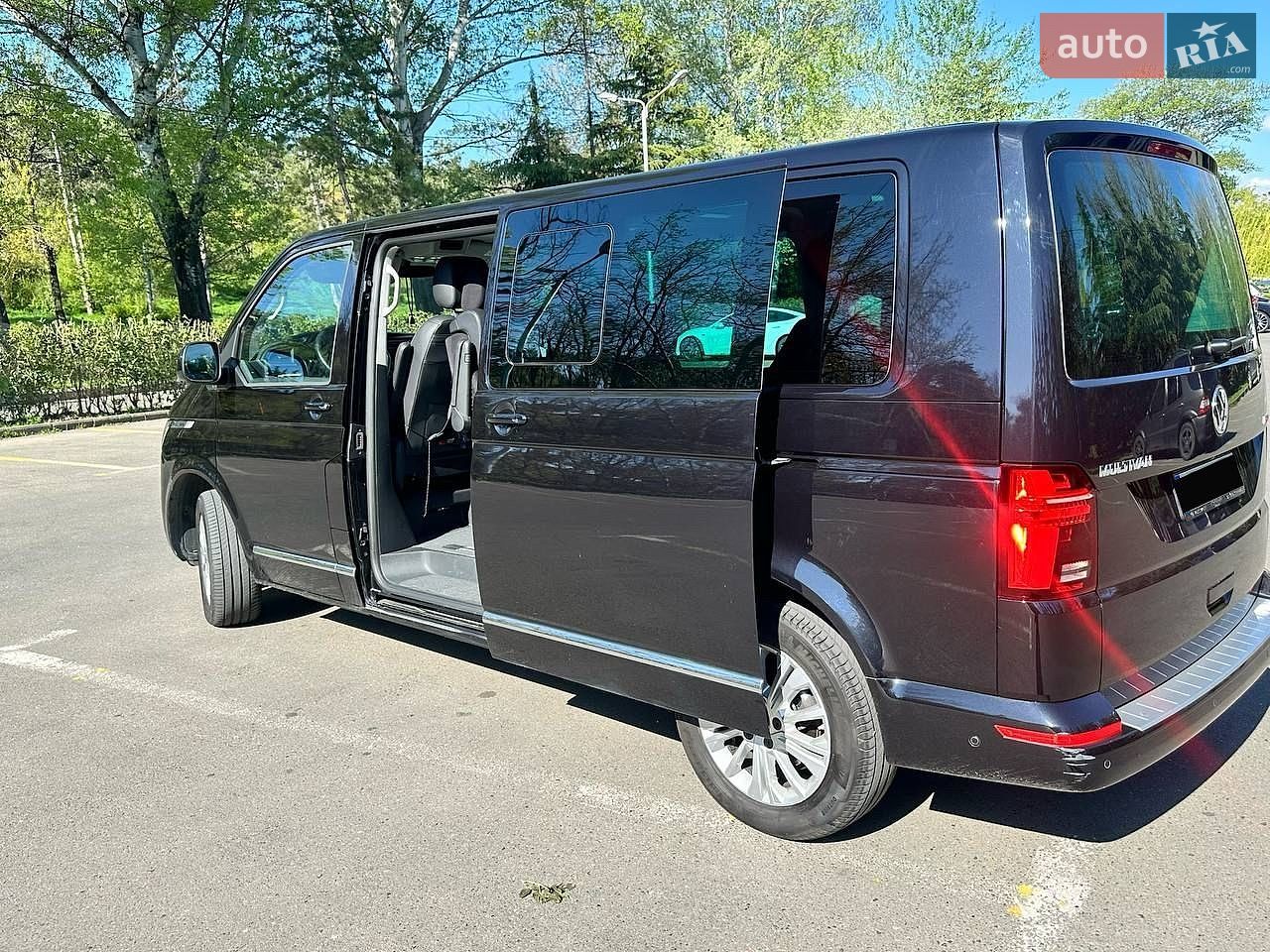 Volkswagen Multivan 2020 VIN WV2ZZZ7HZMH027435 фото оголошення 19 з 19