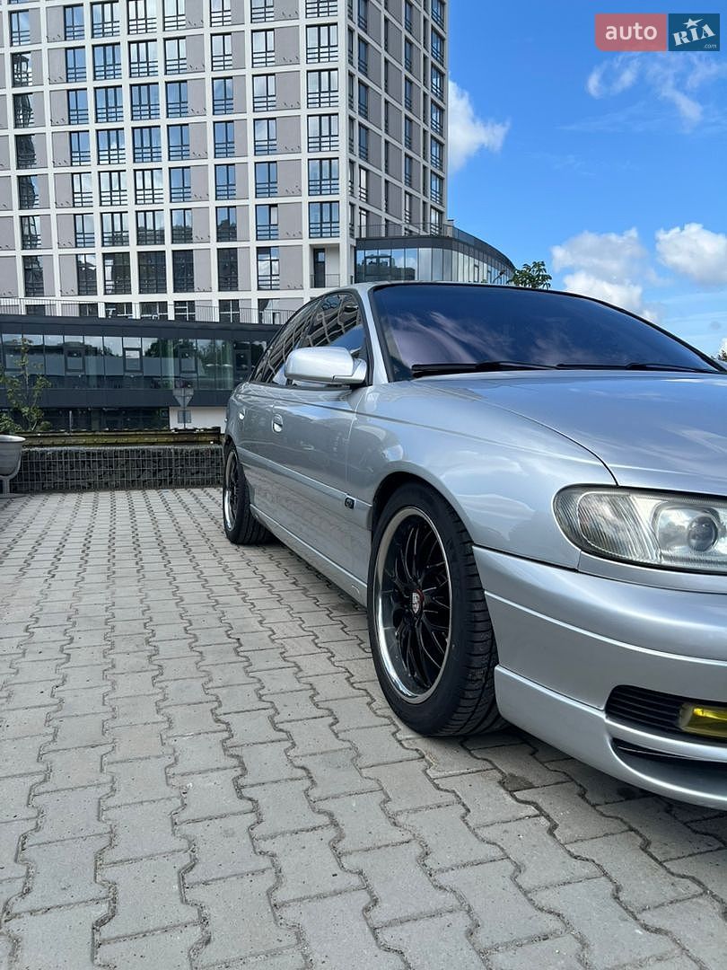 Opel Omega 2002 VIN W0L000017L1187455 фото оголошення 2 з 32