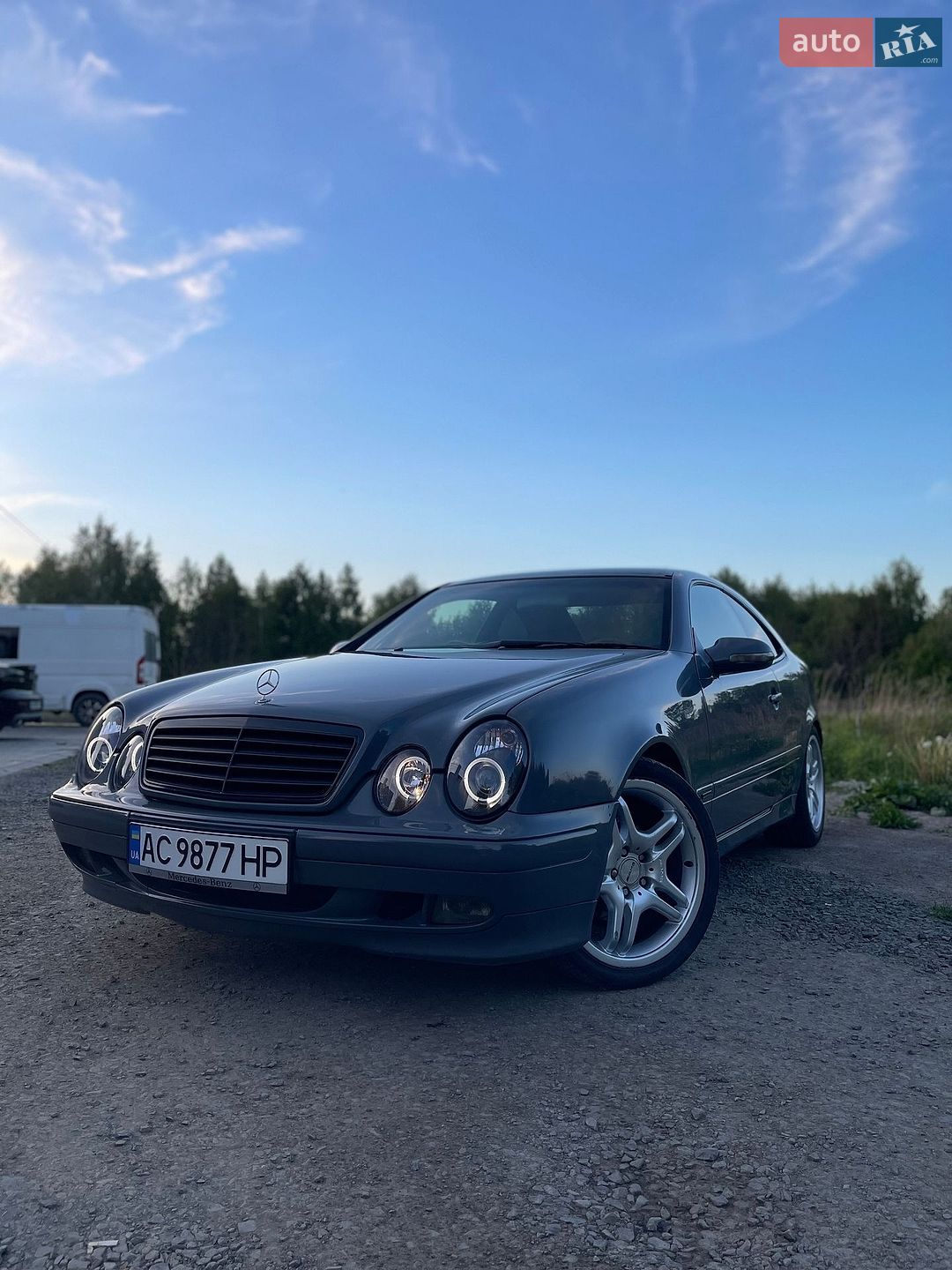 Mercedes-Benz CLK-Class 2001 VIN WDB2083441F173031 фото оголошення 8 з 29