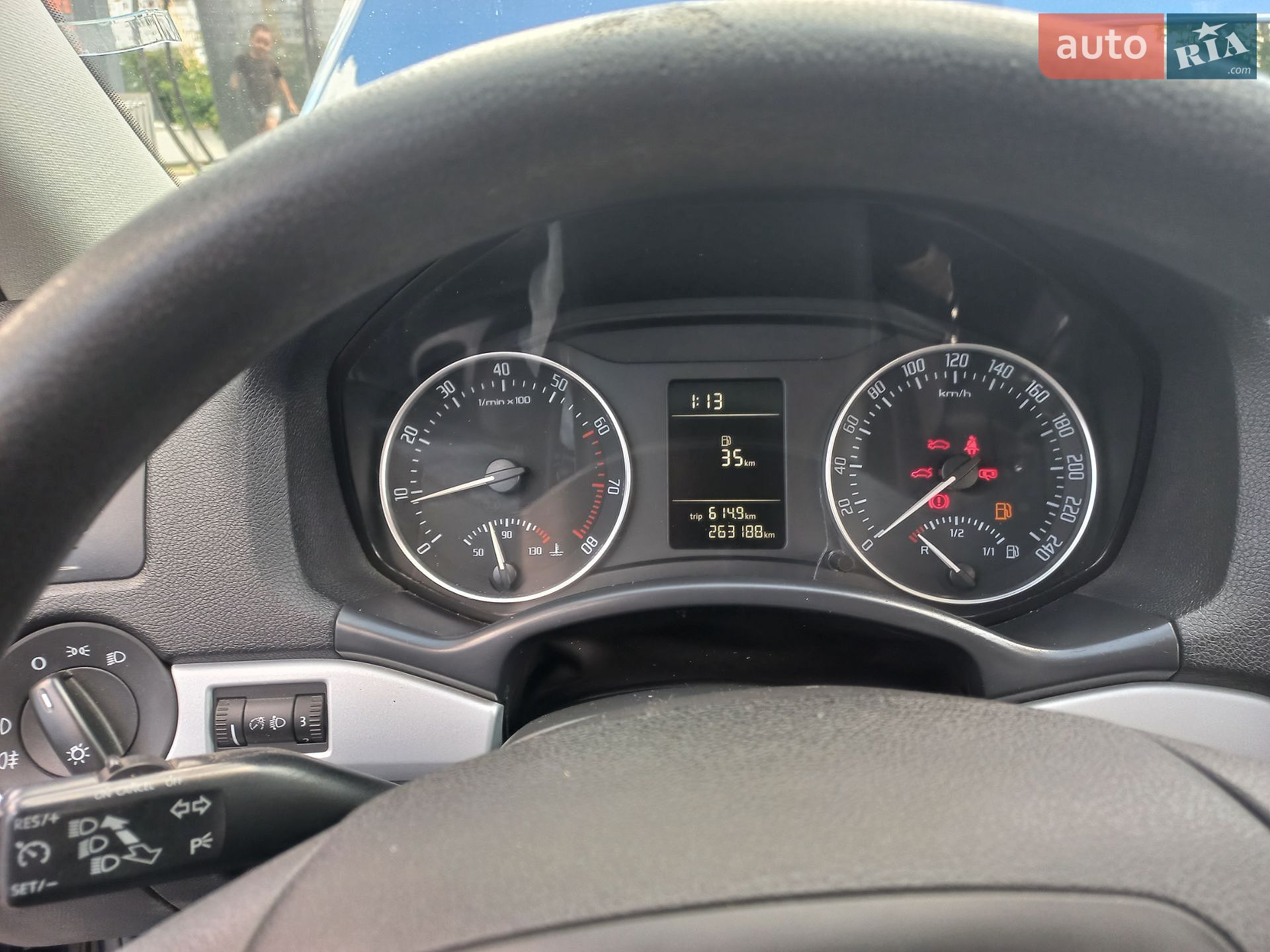 Skoda Octavia 2009 VIN TMBHA61Z598018590 фото оголошення 4 з 14