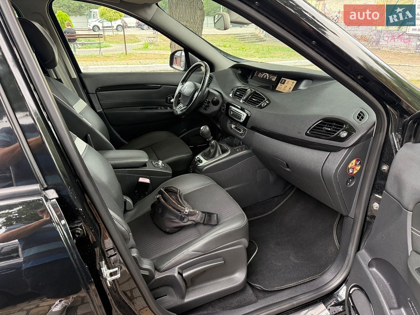 Renault Scenic 2013 VIN VF1JZ14K649238007 фото оголошення 4 з 27