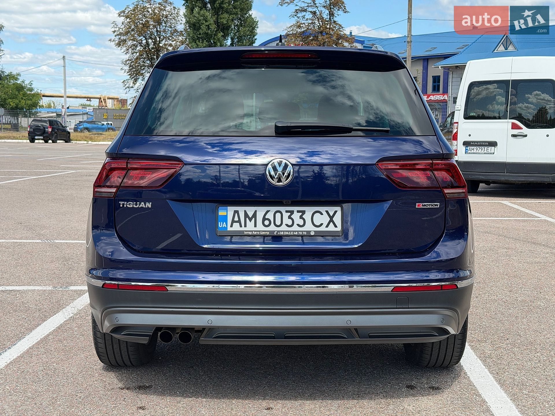 Volkswagen Tiguan 2019 VIN WVGZZZ5NZLW824853 фото оголошення 2 з 17
