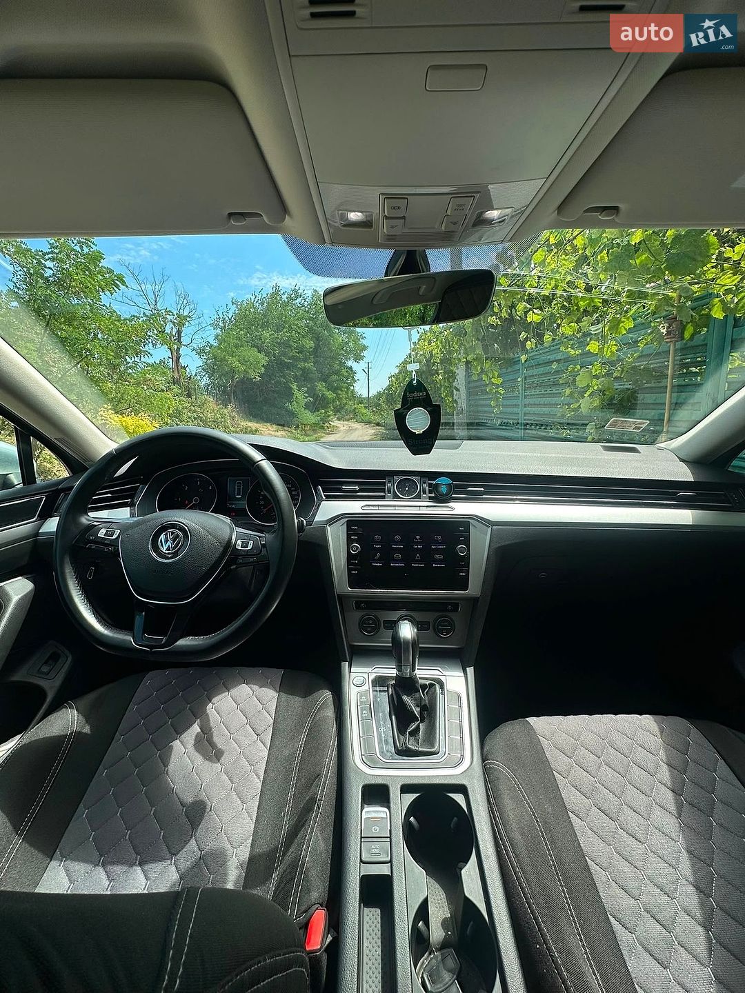 Volkswagen Passat 2017 VIN WVWZZZ3CZJE053277 фото оголошення 8 з 8