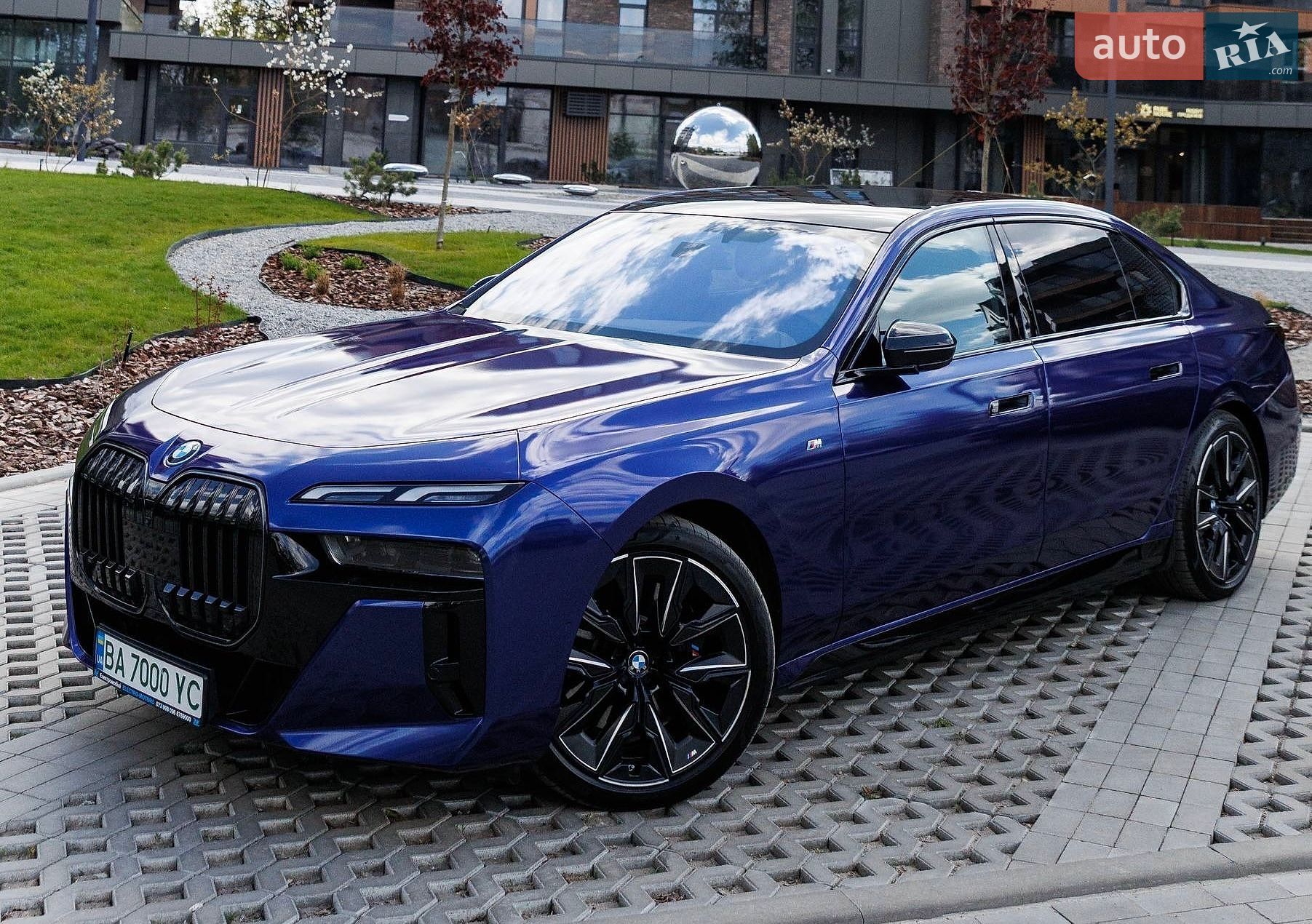 BMW I7 2024 VIN WBY51EJ000CS36644 фото оголошення 10 з 50