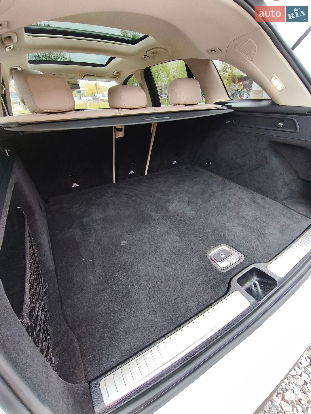Mercedes-Benz GLC-Class 2020 VIN W1N0G8EBXLF813926 фото оголошення 16 з 17