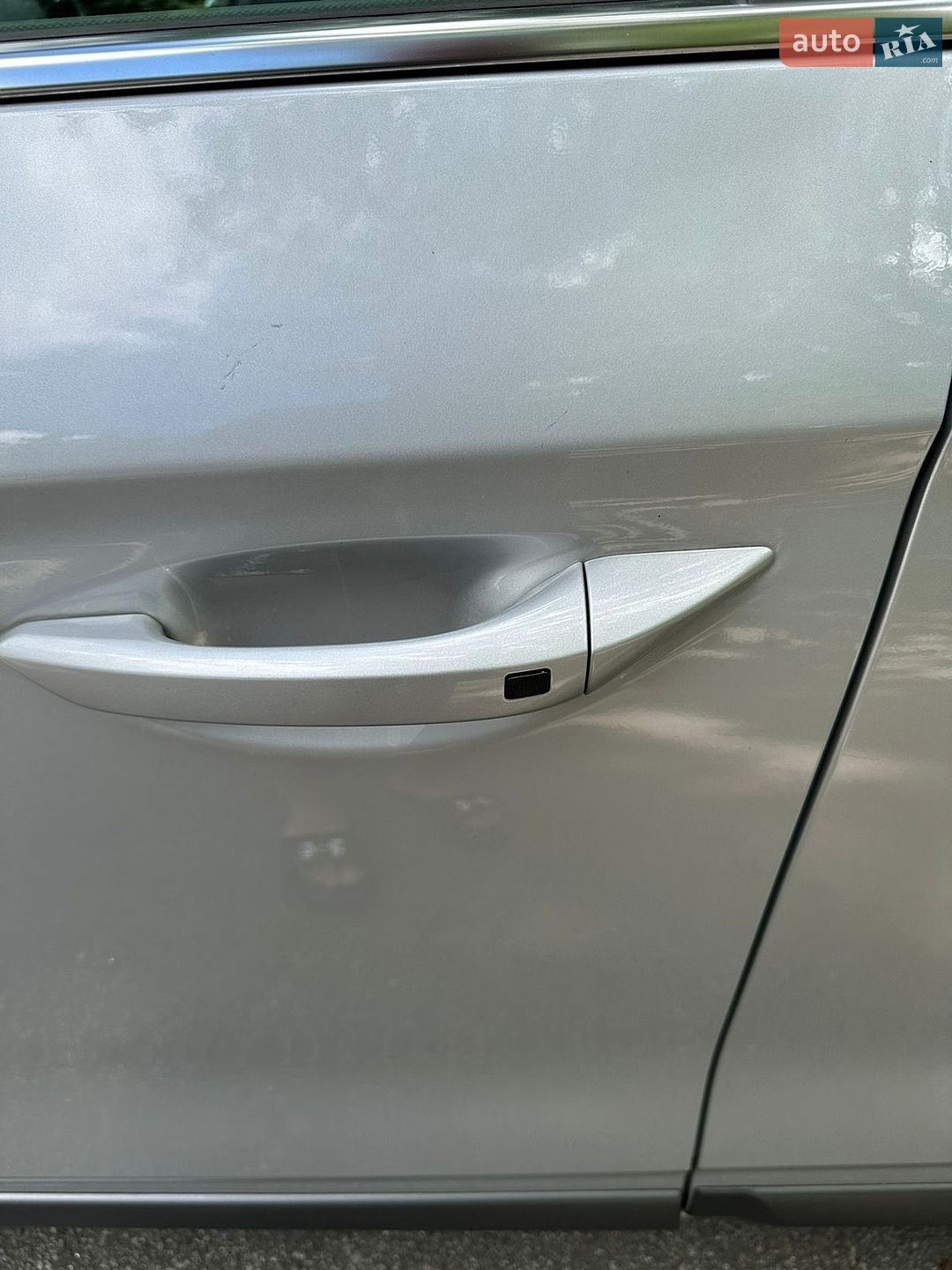 Hyundai Ioniq 2018 VIN KMHC75LC9KU123914 фото оголошення 8 з 24