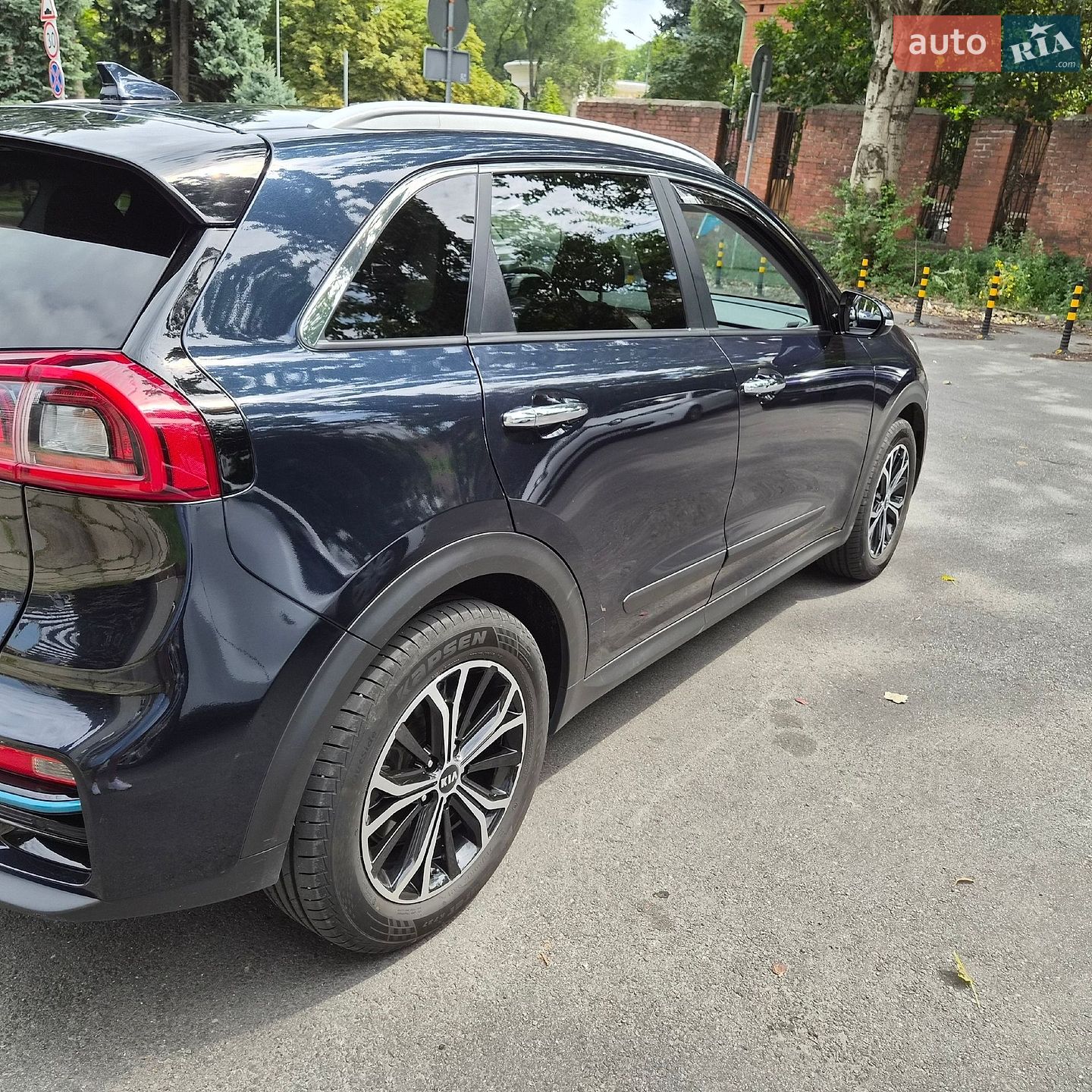 Kia Niro 2019 VIN KNACC81GFK5018543 фото оголошення 10 з 12