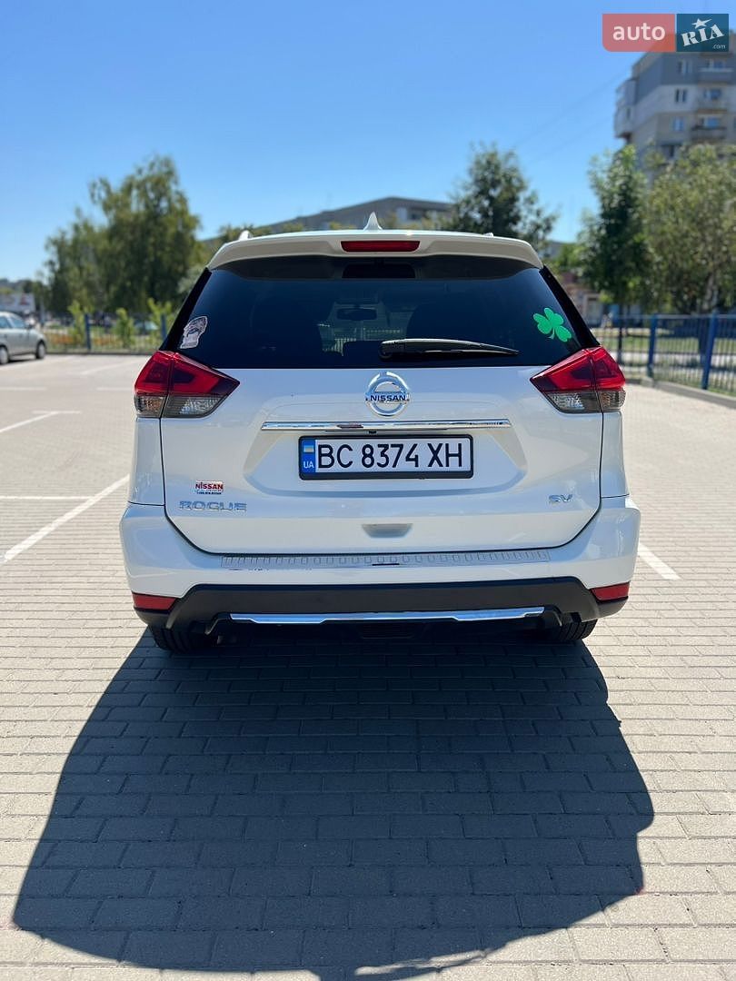 Nissan Rogue 2018 VIN KNMAT2MT5JP618015 фото оголошення 3 з 28