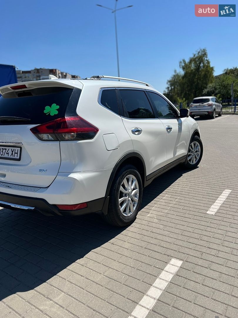 Nissan Rogue 2018 VIN KNMAT2MT5JP618015 фото оголошення 5 з 28