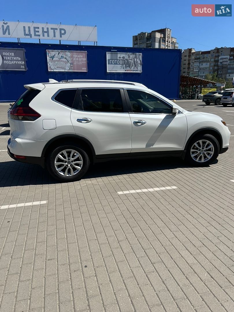Nissan Rogue 2018 VIN KNMAT2MT5JP618015 фото оголошення 6 з 28