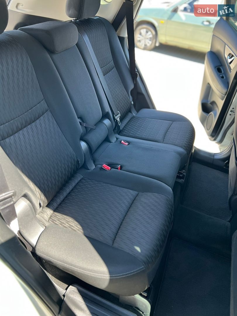 Nissan Rogue 2018 VIN KNMAT2MT5JP618015 фото оголошення 27 з 28