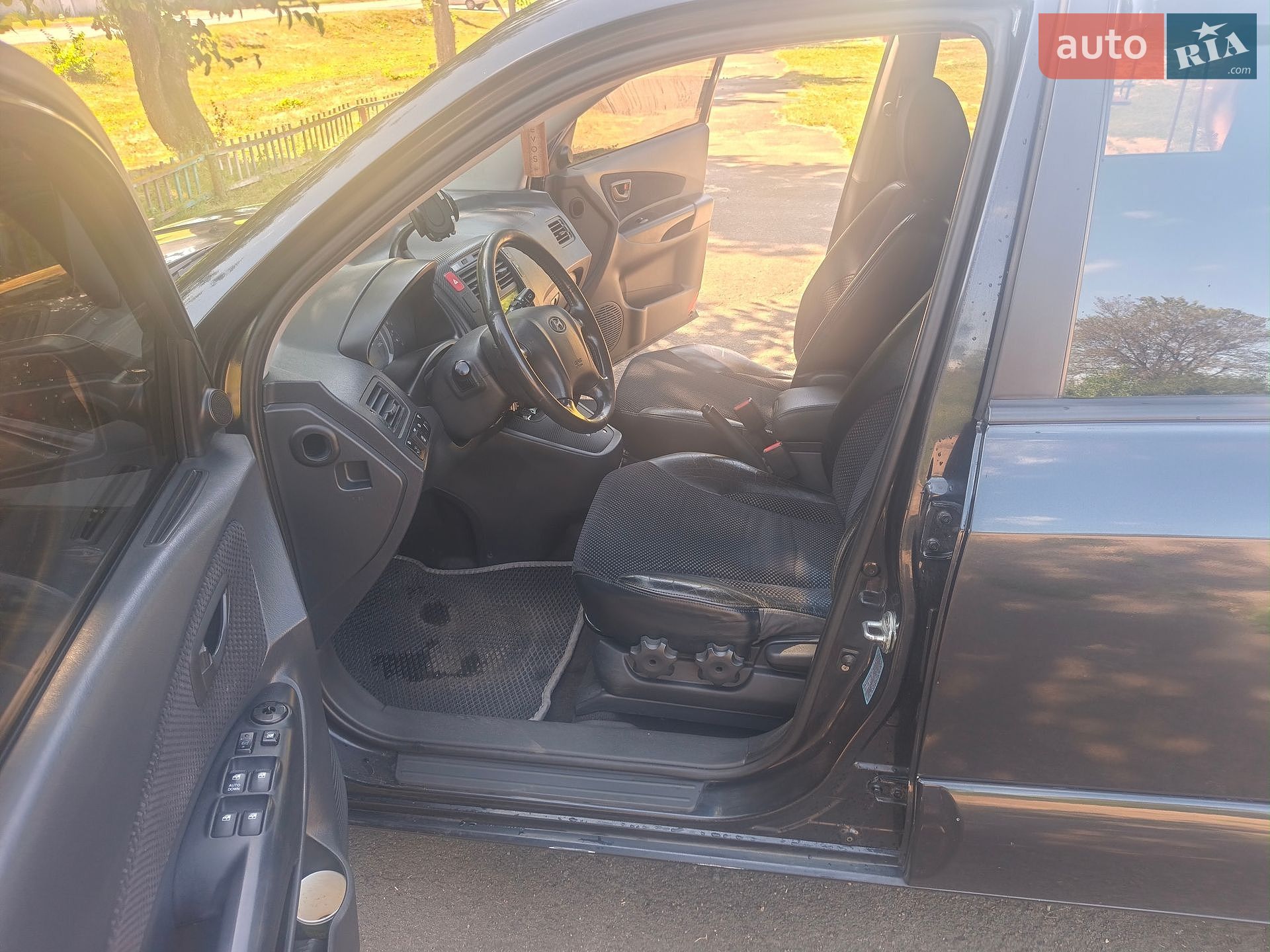 Hyundai Tucson 2008 VIN Y6LJN81BP8L206193 фото оголошення 11 з 16