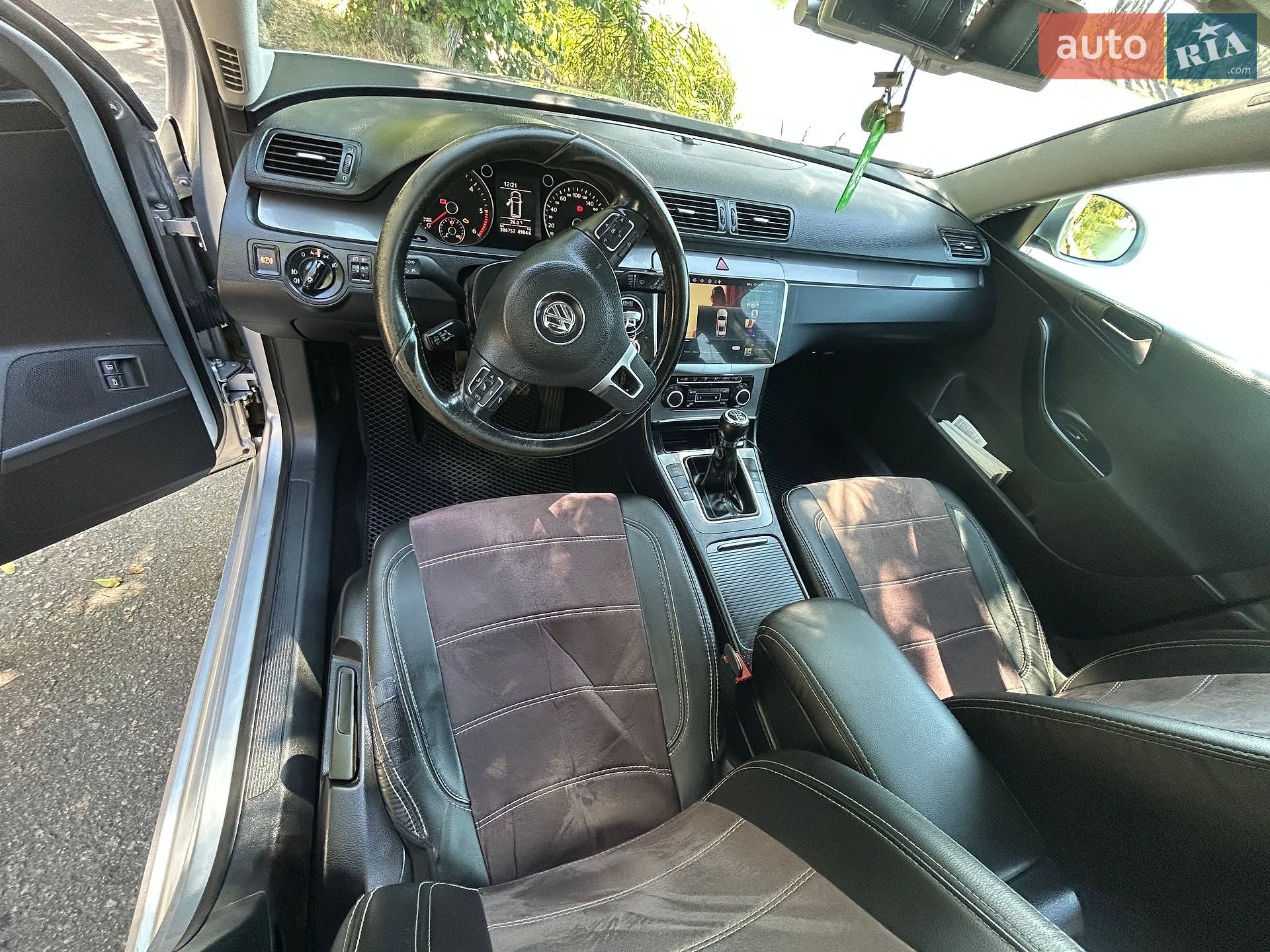 Volkswagen Passat 2010 VIN WVWZZZ3CZAE098365 фото оголошення 9 з 14