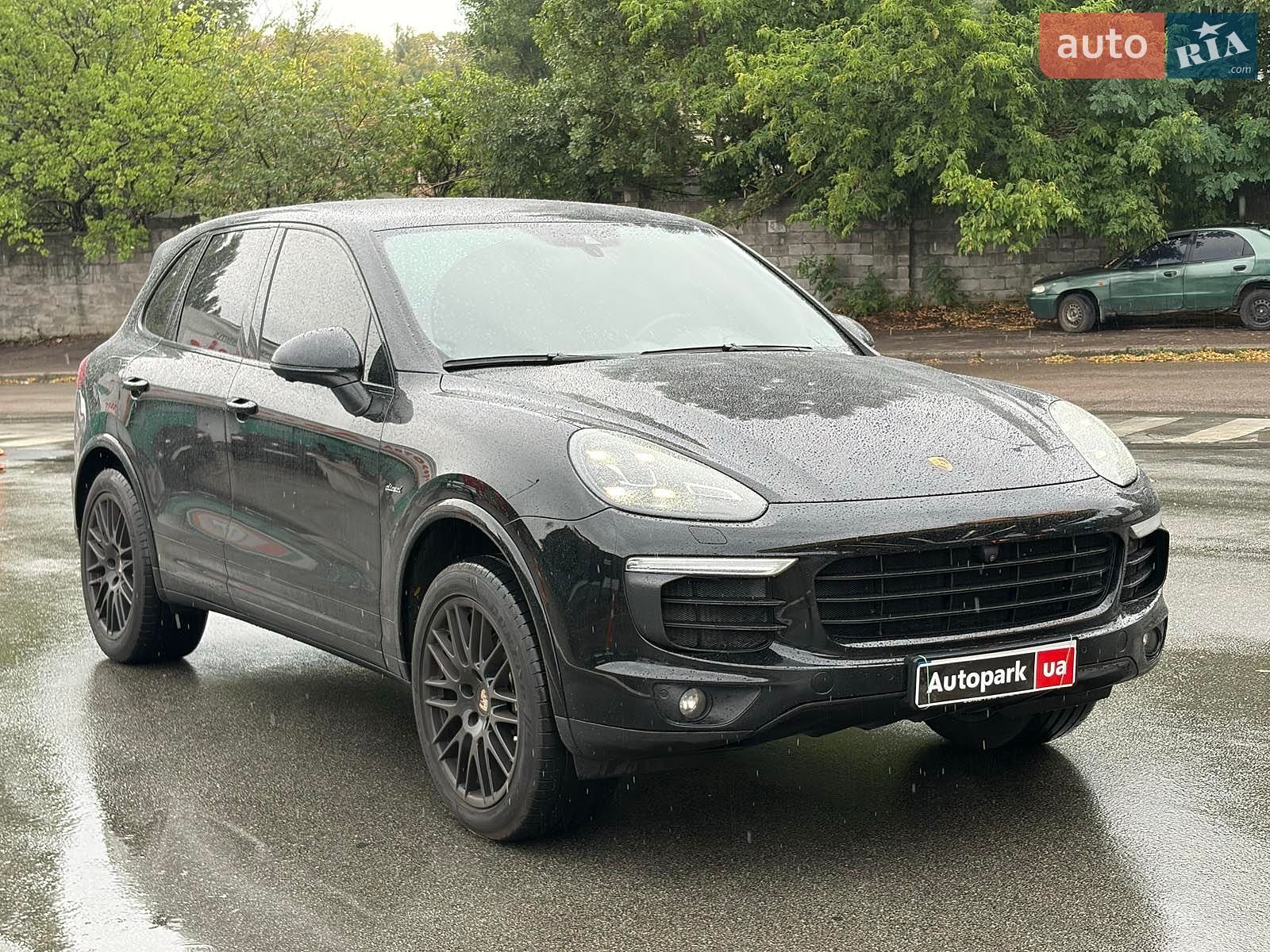 Porsche Cayenne 2017 VIN WP1ZZZ92ZHKA31212 фото оголошення 4 з 40