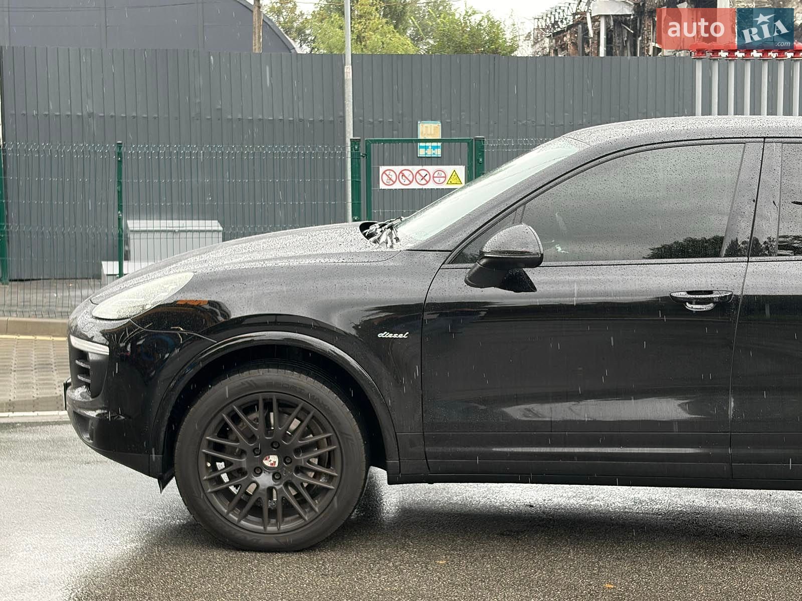 Porsche Cayenne 2017 VIN WP1ZZZ92ZHKA31212 фото оголошення 6 з 40