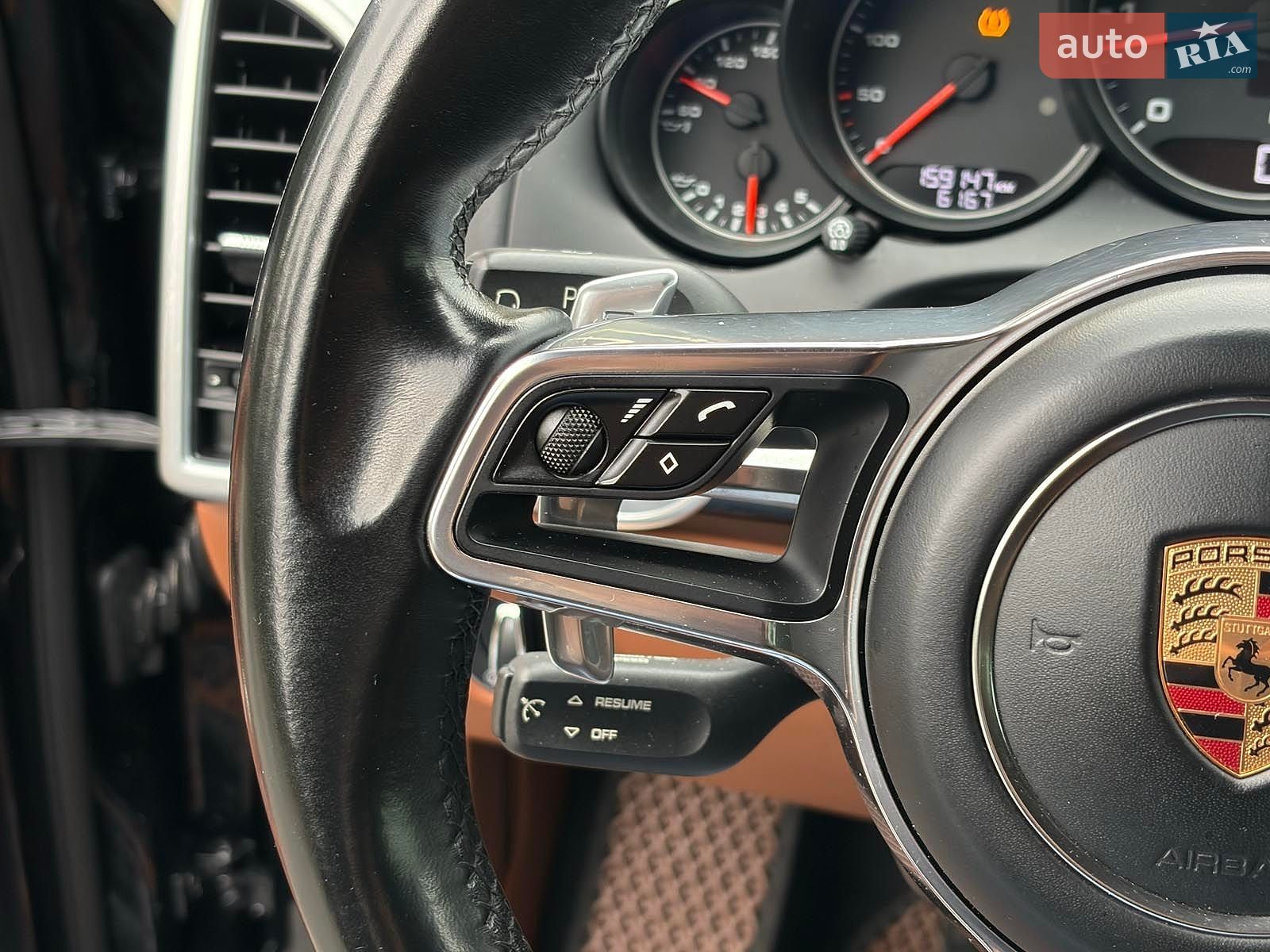 Porsche Cayenne 2017 VIN WP1ZZZ92ZHKA31212 фото оголошення 34 з 40